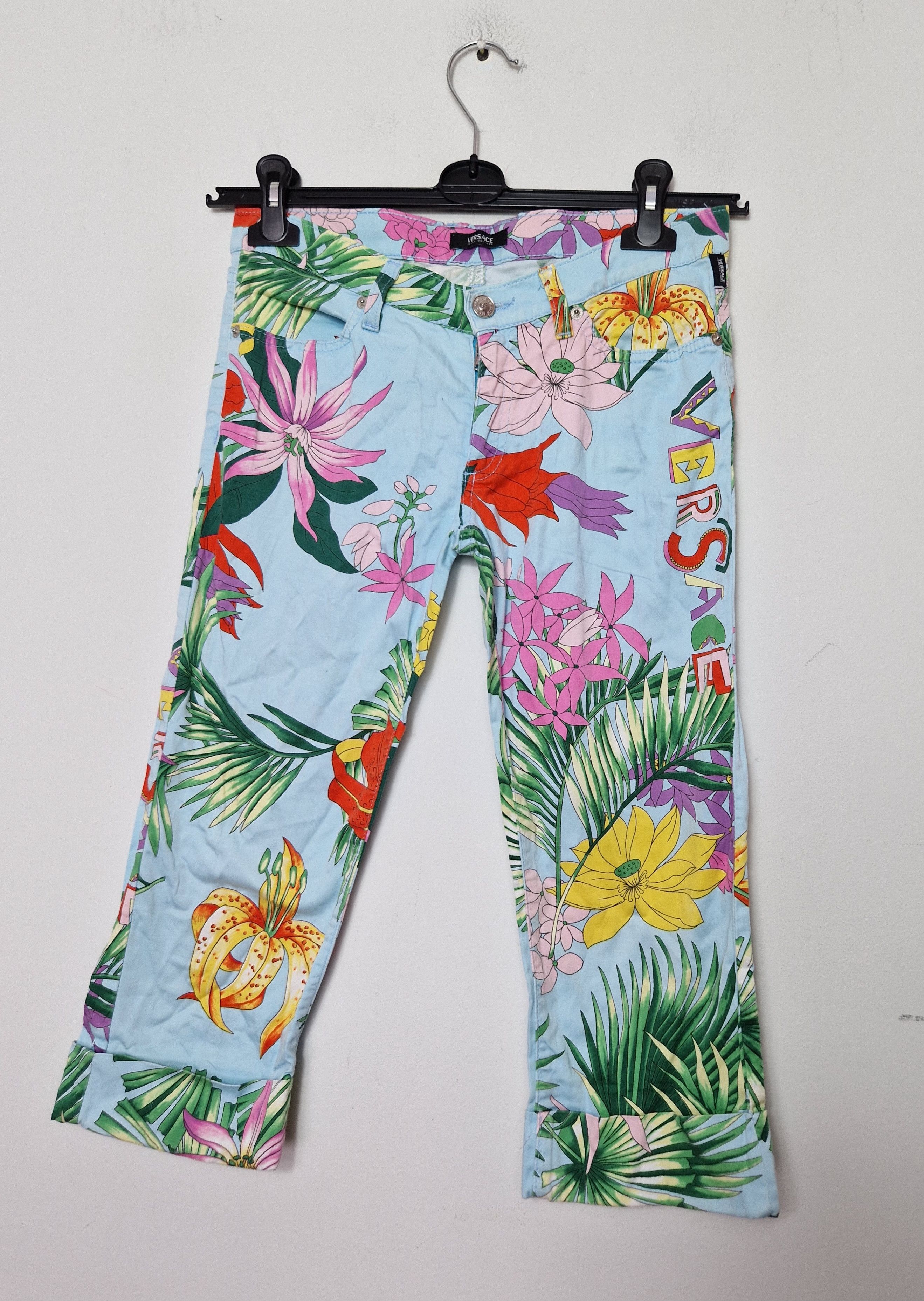 Versace Versace vintage 3/4 pants Size 25" / US 0 / IT 36 - 1 Thumbnail