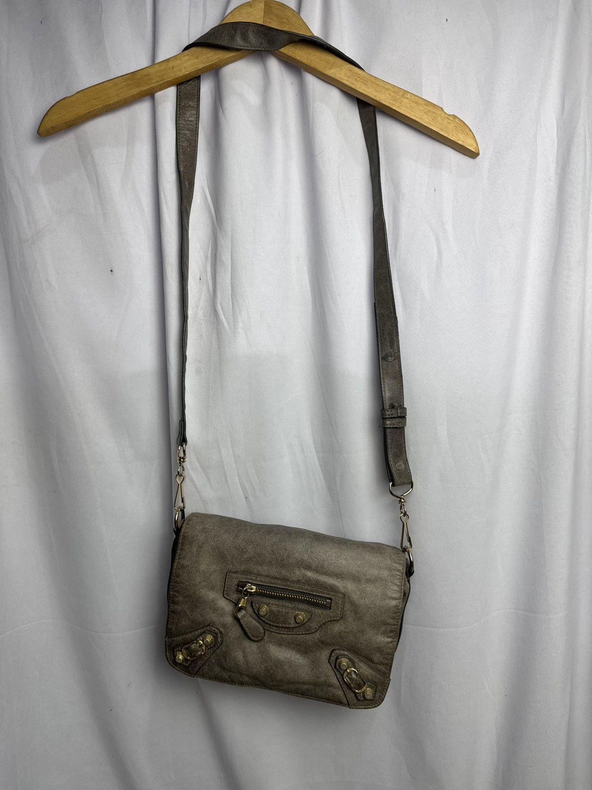Vintage Leather Bags City Sling Bag Size ONE SIZE - 2 Thumbnail