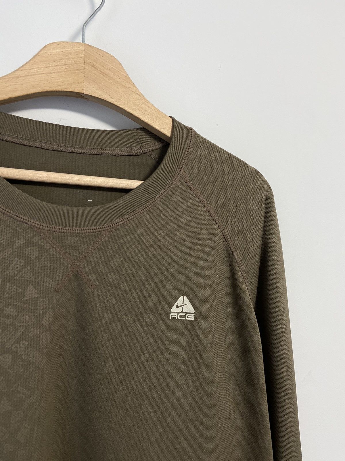 Vintage Nike Acg Vintage Long Sleeve Y2K style Size US L / EU 52-54 / 3 - 6 Thumbnail