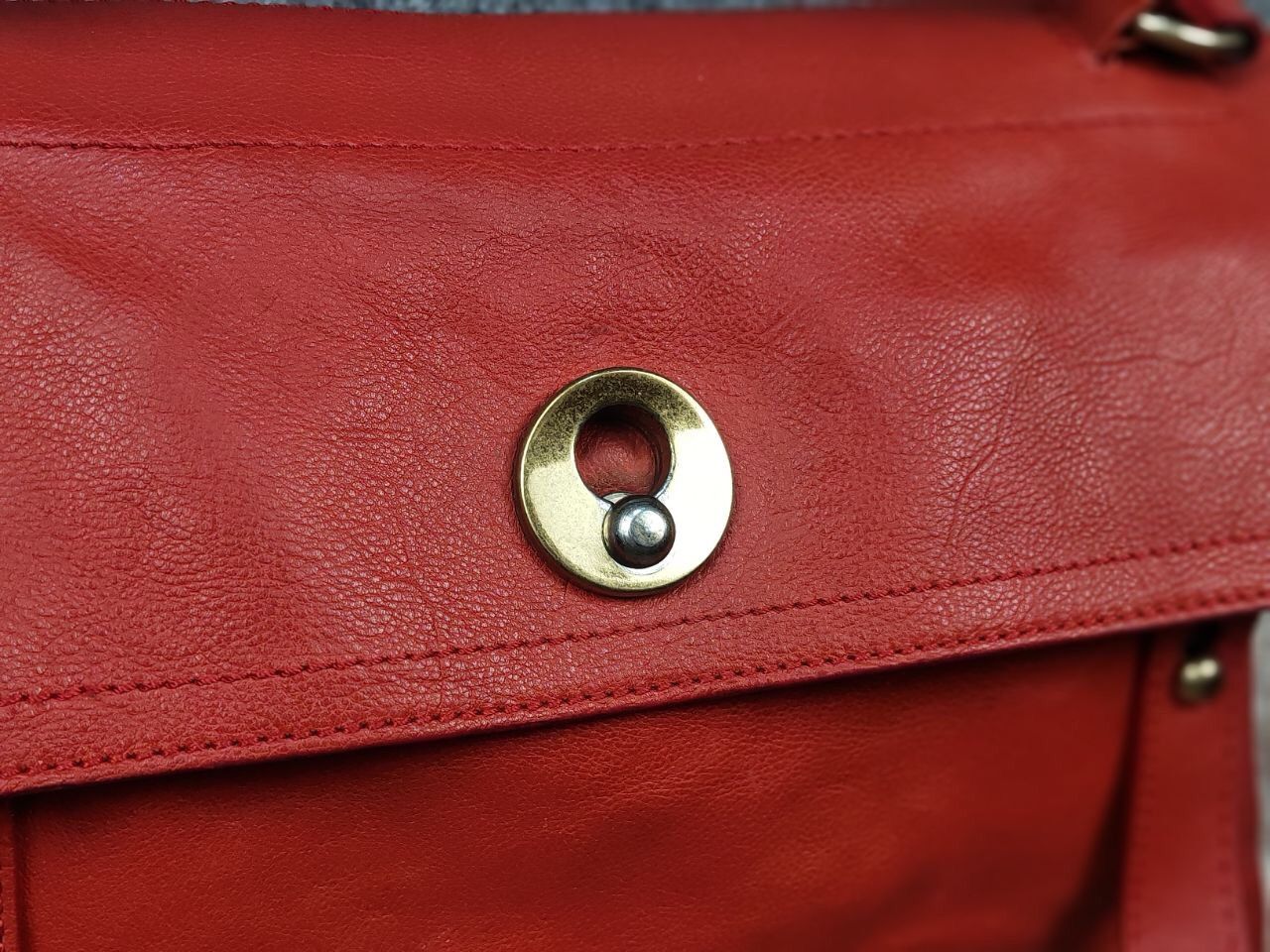 Yves Saint Laurent Yves Saint Laurent YSL Muse Two Hand Bag Red Leather Satchel Size ONE SIZE - 7 Thumbnail