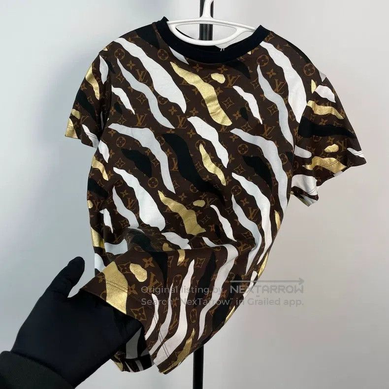 Louis Vuitton Louis Vuitton Cotton League of Legends co-branded short sl Size US S / EU 44-46 / 1 - 3 Thumbnail