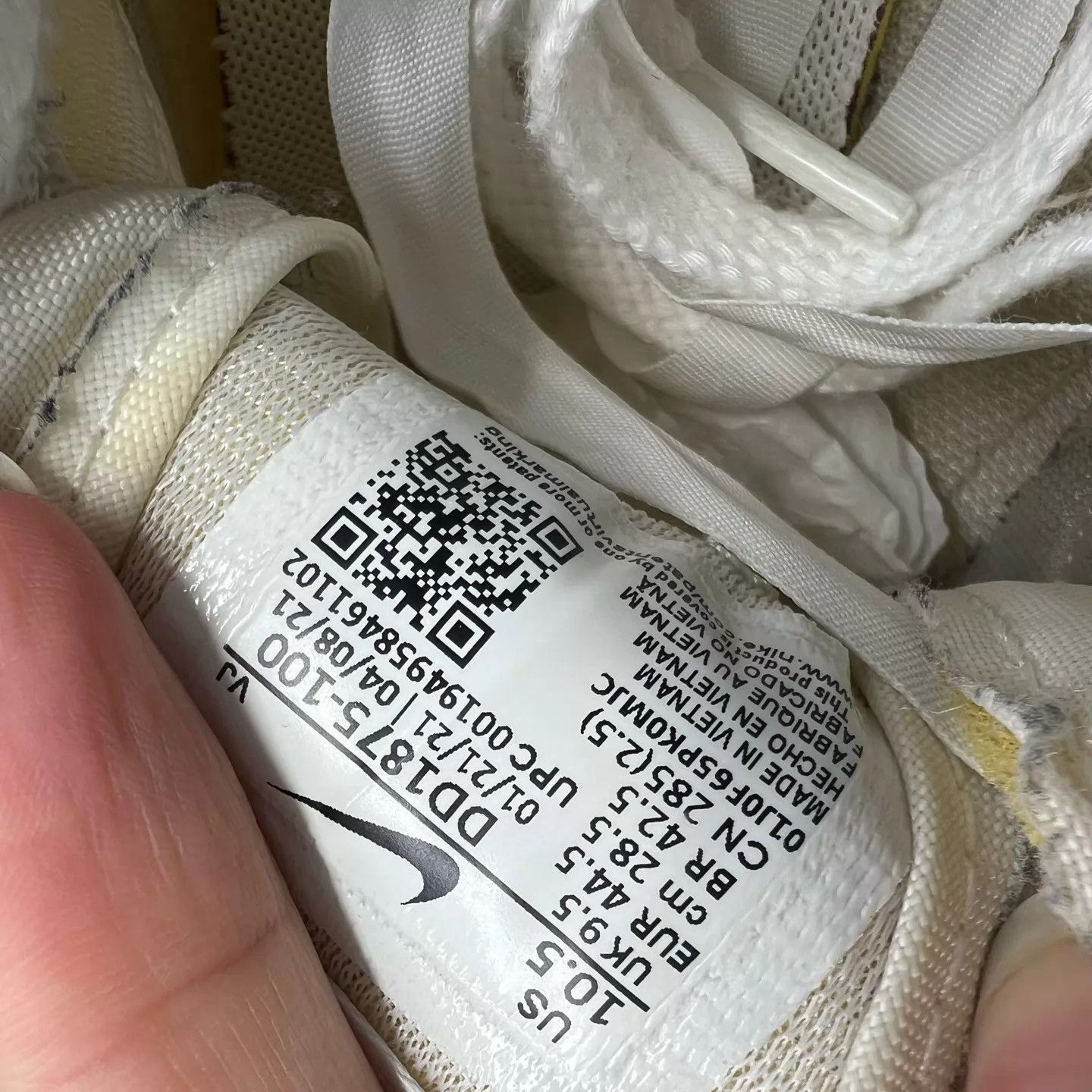 Sacai sacai vaporwaffle White Gum 44.5 with box Size US 10.5 / EU 43-44 - 8 Thumbnail