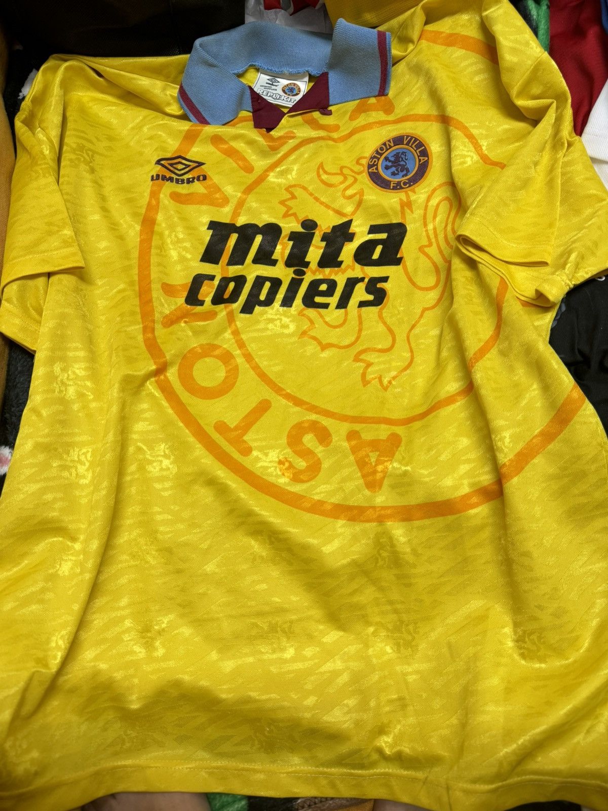 Nike Aston Villa 91/93 vintage third away shirt Size US L / EU 52-54 / 3 - 1 Thumbnail