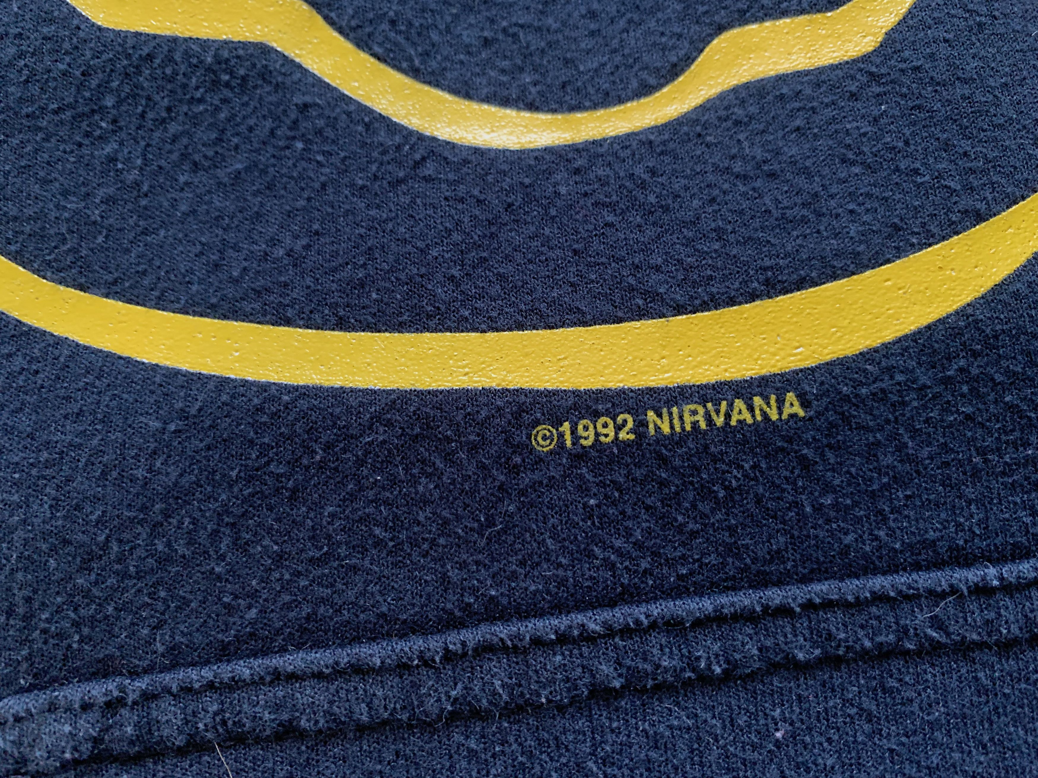 Gildan Nirvana Vintage Big Print Hoodie 19992 Size US S / EU 44-46 / 1 - 6 Thumbnail