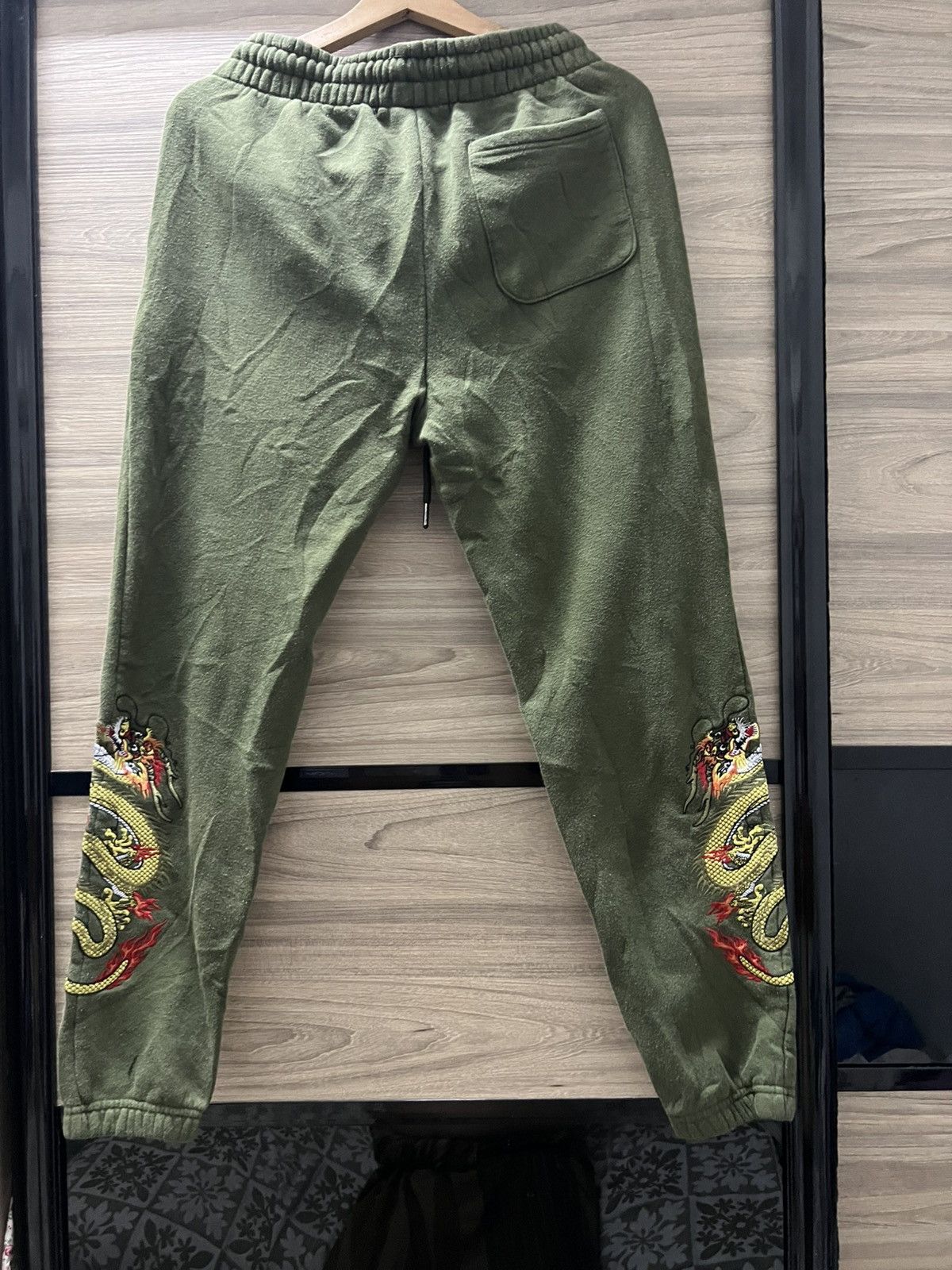 Forever 21 Forever 21 jogger pants embroidery dragon🐉 Size US 32 / EU 48 - 2 Thumbnail