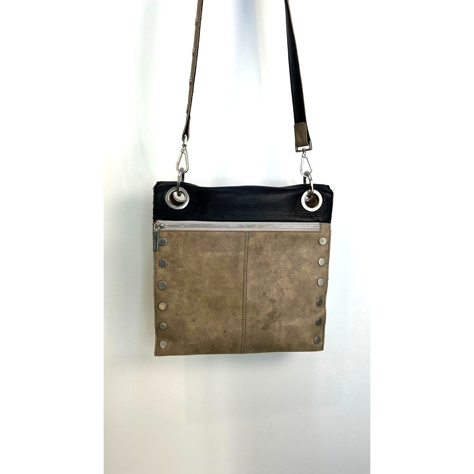 HAMMITT Montana Large Reversible Leather Crossbody Bag Black Gold Size ONE SIZE - 5 Thumbnail