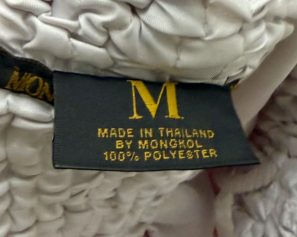 Japanese Brand Mongkol Muay Thai Shorts – Red/White/Gold Size US 30 / EU 46 - 4 Thumbnail