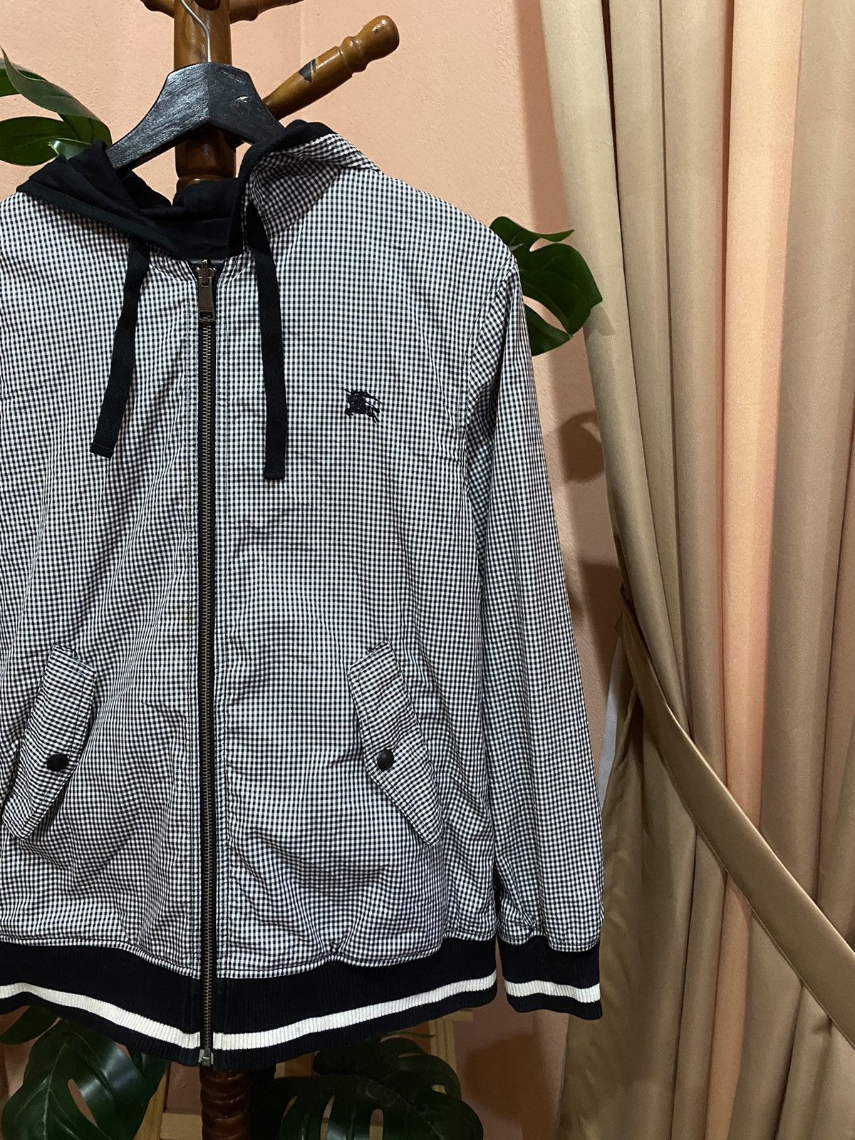 Burberry Authentic Burberry Black and White Gingham Jacket Size US S / EU 44-46 / 1 - 8 Thumbnail