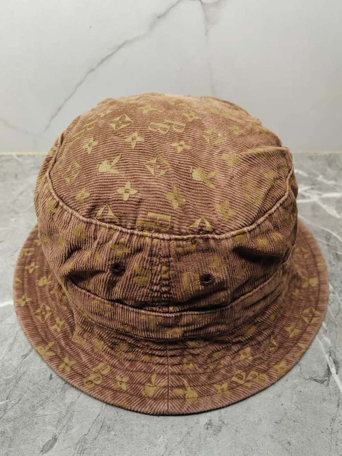 Playboy Vintage Playbot Bucket Hat Size ONE SIZE - 1 Thumbnail