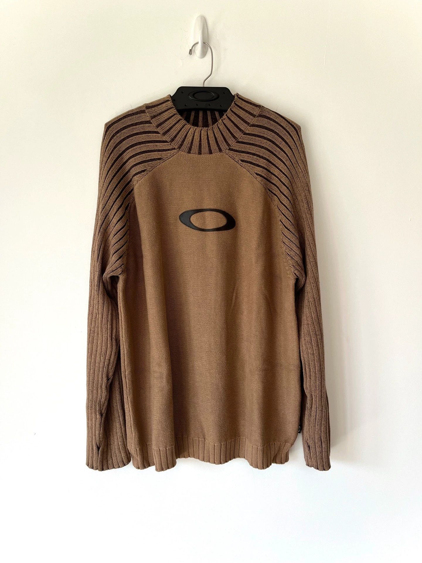 Oakley Oakley Vintage Classic Knit Sweater 00s Size US XL / EU 56 / 4 - 1 Thumbnail