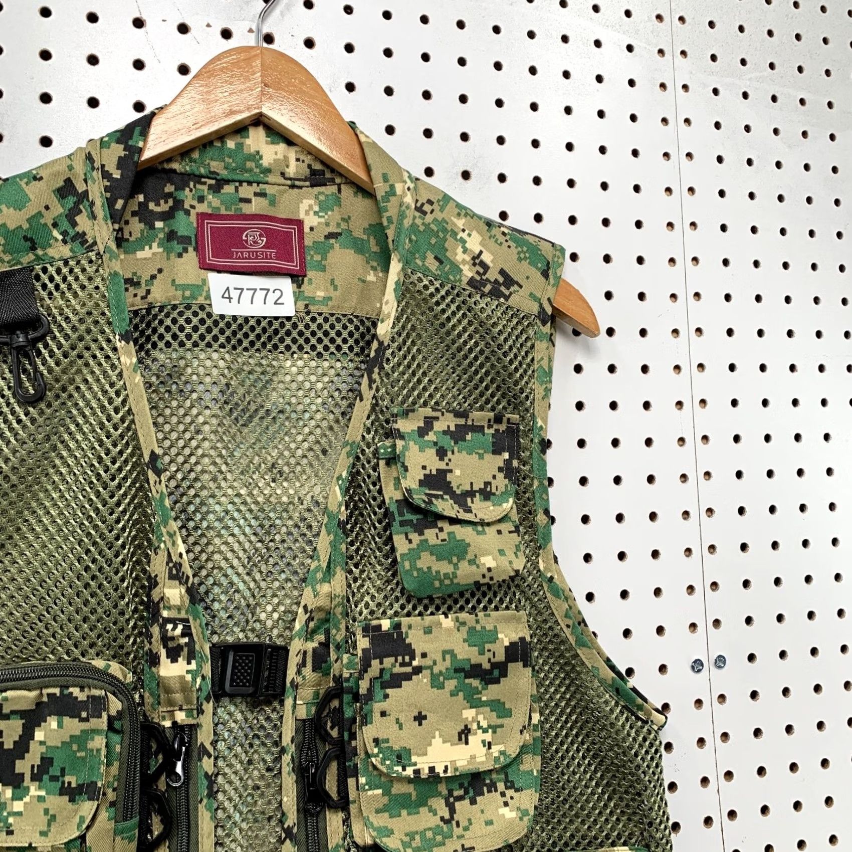 Vintage JARUSITE Camo Utility Vest Mens Small Green Camouflage NEW Hunt Outdoor Fish Size US S / EU 44-46 / 1 - 7 Thumbnail