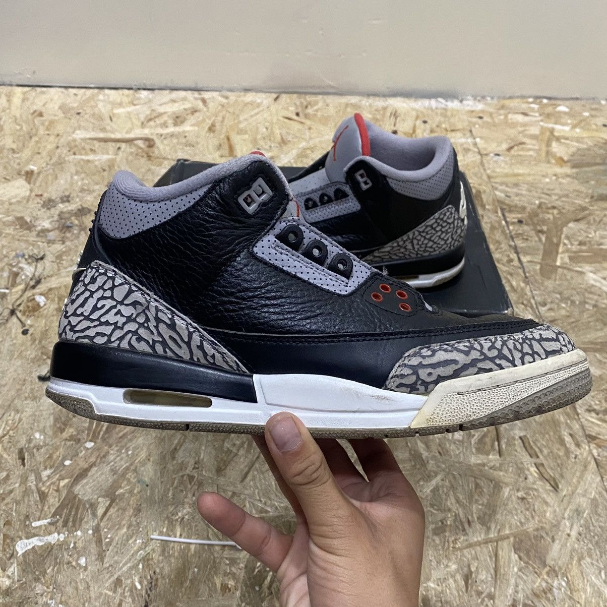 Jordan Brand × Nike Jordan 3 Black Cement Retro Size 7G Size US 7 / EU 40 - 10 Thumbnail
