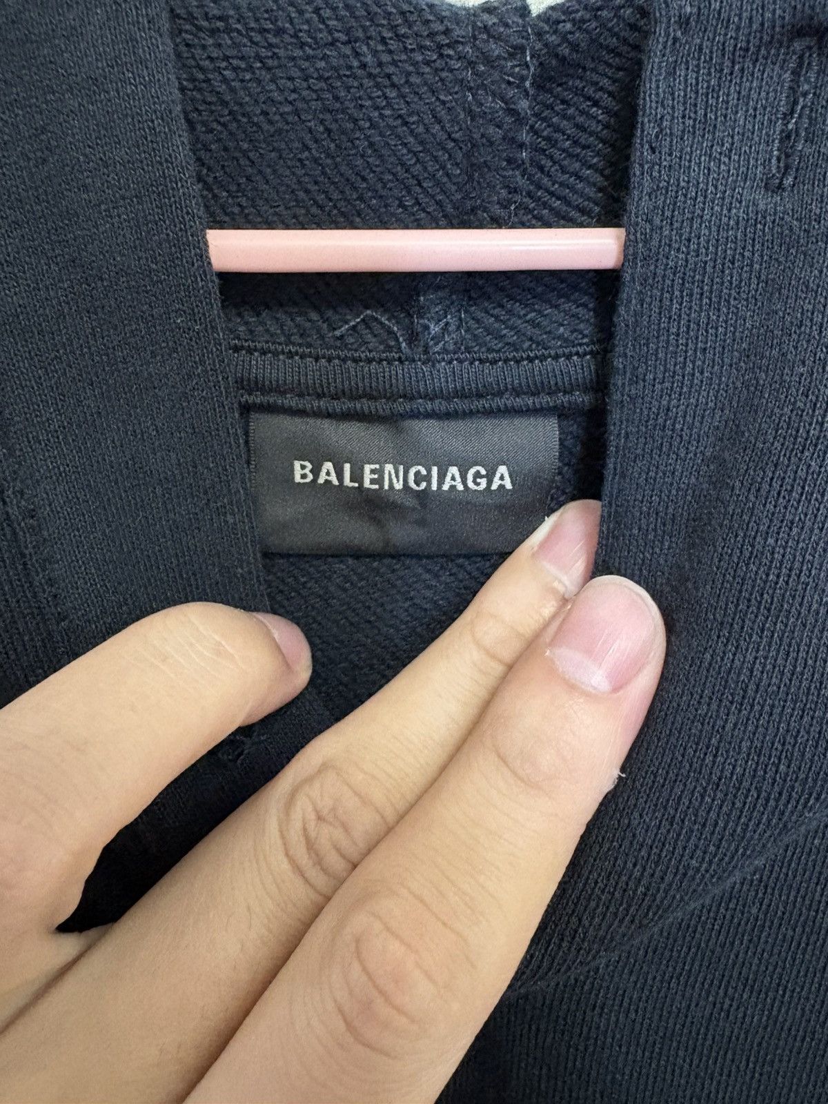 Balenciaga FW25 Henley Embroidery Logo Sweatshirts Size US S / EU 44-46 / 1 - 4 Thumbnail
