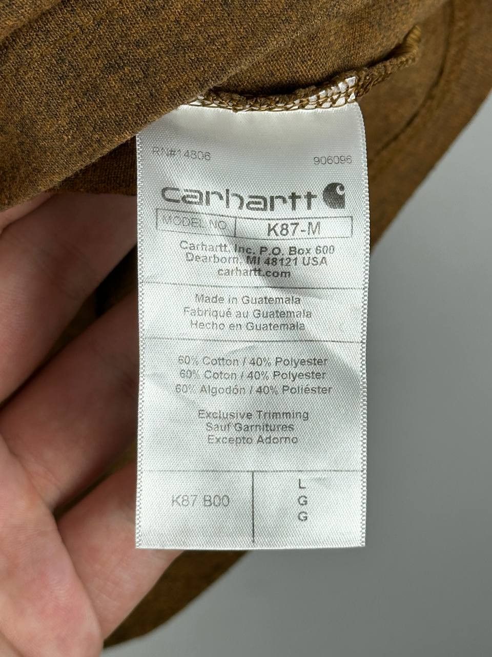 Carhartt Carhartt Logo Vintage Brown Pocket T Shirt Size L Size US L / EU 52-54 / 3 - 7 Thumbnail