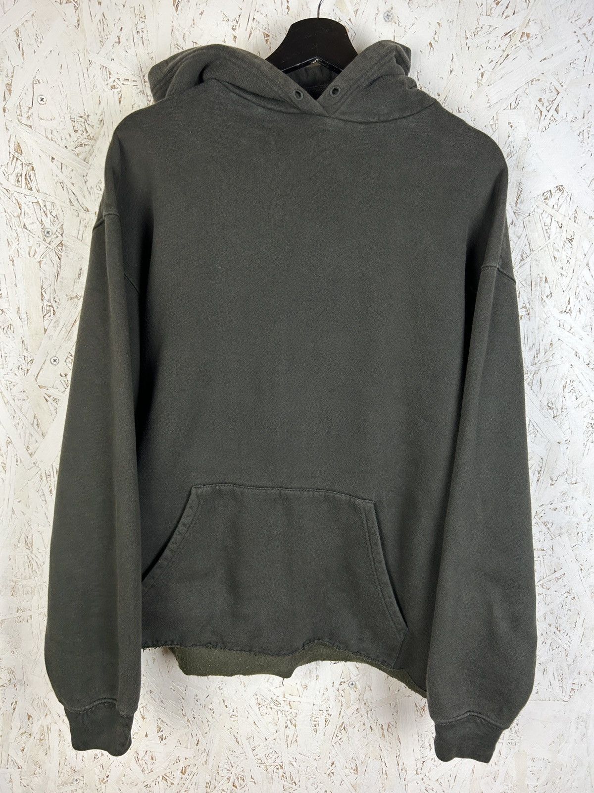 Balenciaga Balenciaga Hood Logo Reworked Cropped Hoodie Size S Size S / US 4 / IT 40 - 2 Thumbnail