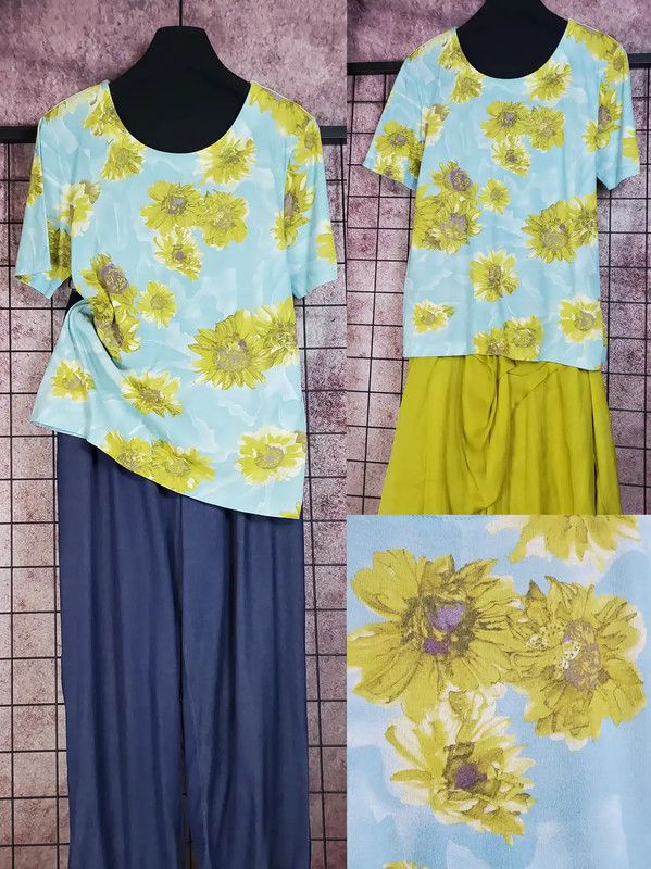 Burberry Burberry Summer Blue Floral Short Sleeve T-Shirt Size M / US 6-8 / IT 42-44 - 1 Thumbnail