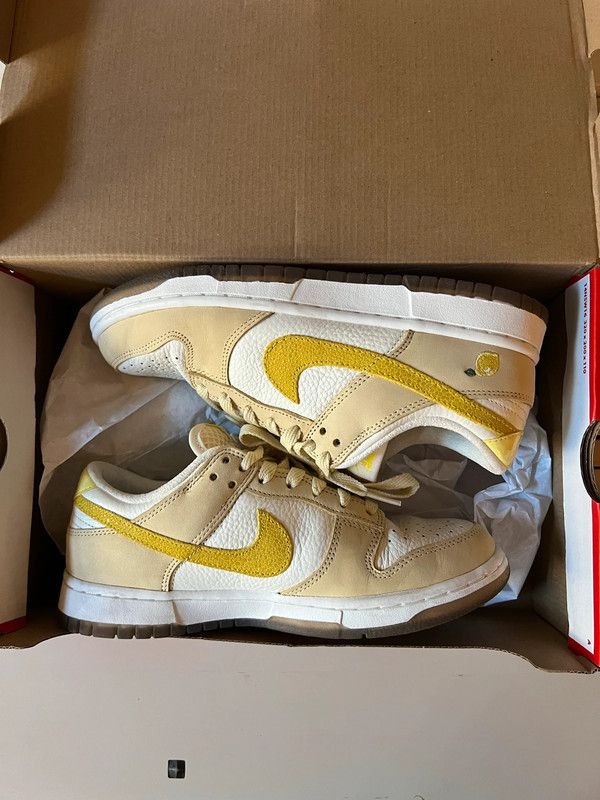 Nike Nike Dunk Low Lemon Drop Size US 7.5 / IT 37.5 - 3 Thumbnail