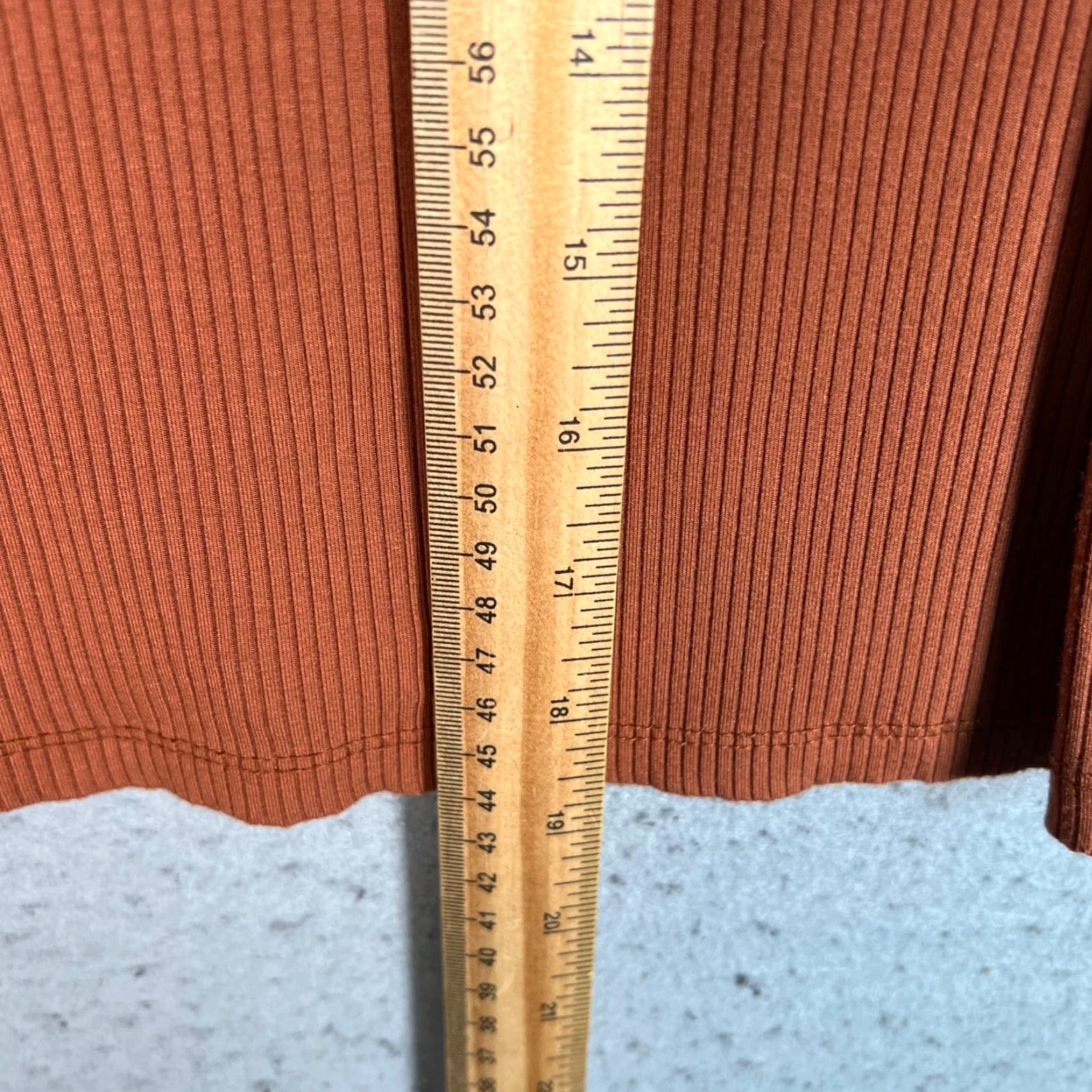 Vintage VINTAGE Wilfred Women's Brown Sleeveless Ribbed Tank Top Size Medium Tencel Elastane Size M / US 6-8 / IT 42-44 - 6 Thumbnail
