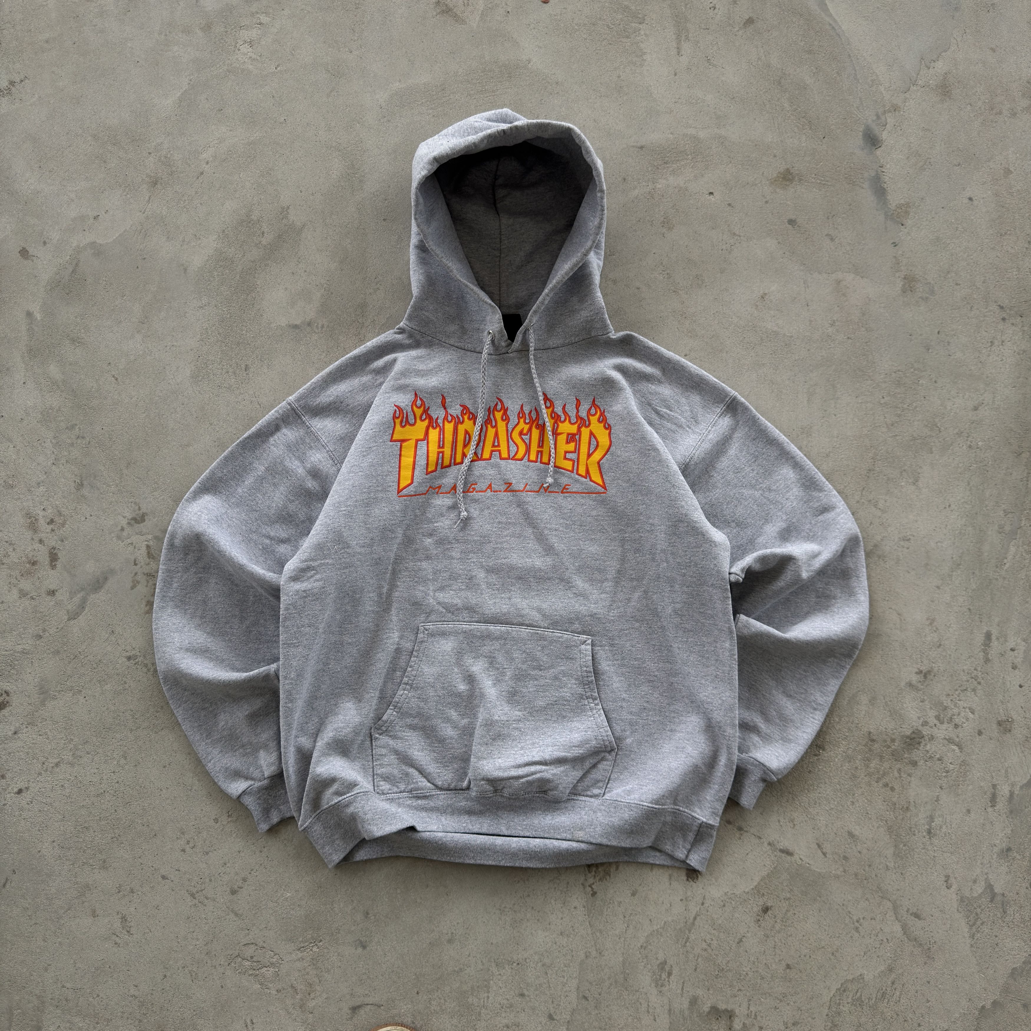 Thrasher Thrasher Flame Logo Grey Vintage Hoodie Size M Size US M / EU 48-50 / 2 - 1 Thumbnail