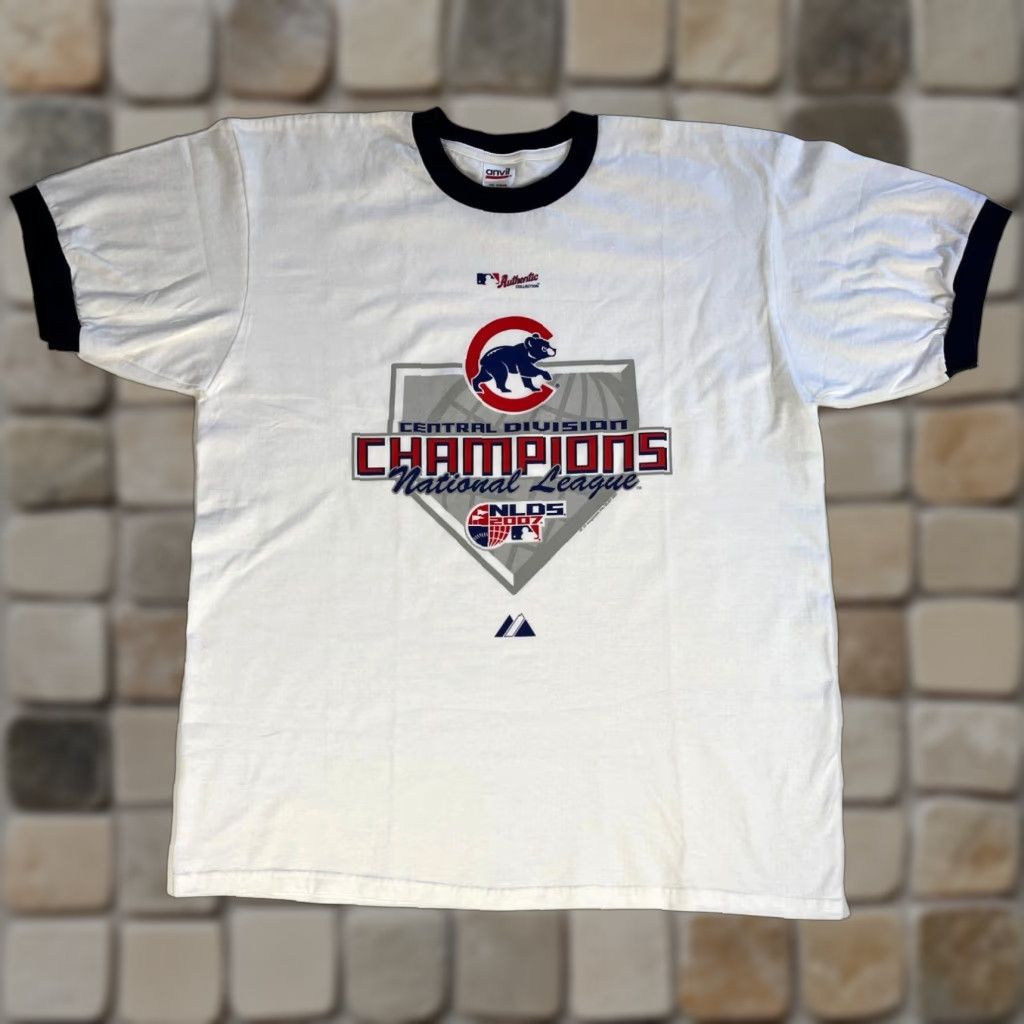 Anvil Chicago Cubs 2007 Central Division National League Champions T-Shirt XL White Cotton Anvil Men Baseball Vintage XL Shirt Size US XL / EU 56 / 4 - 1 Thumbnail