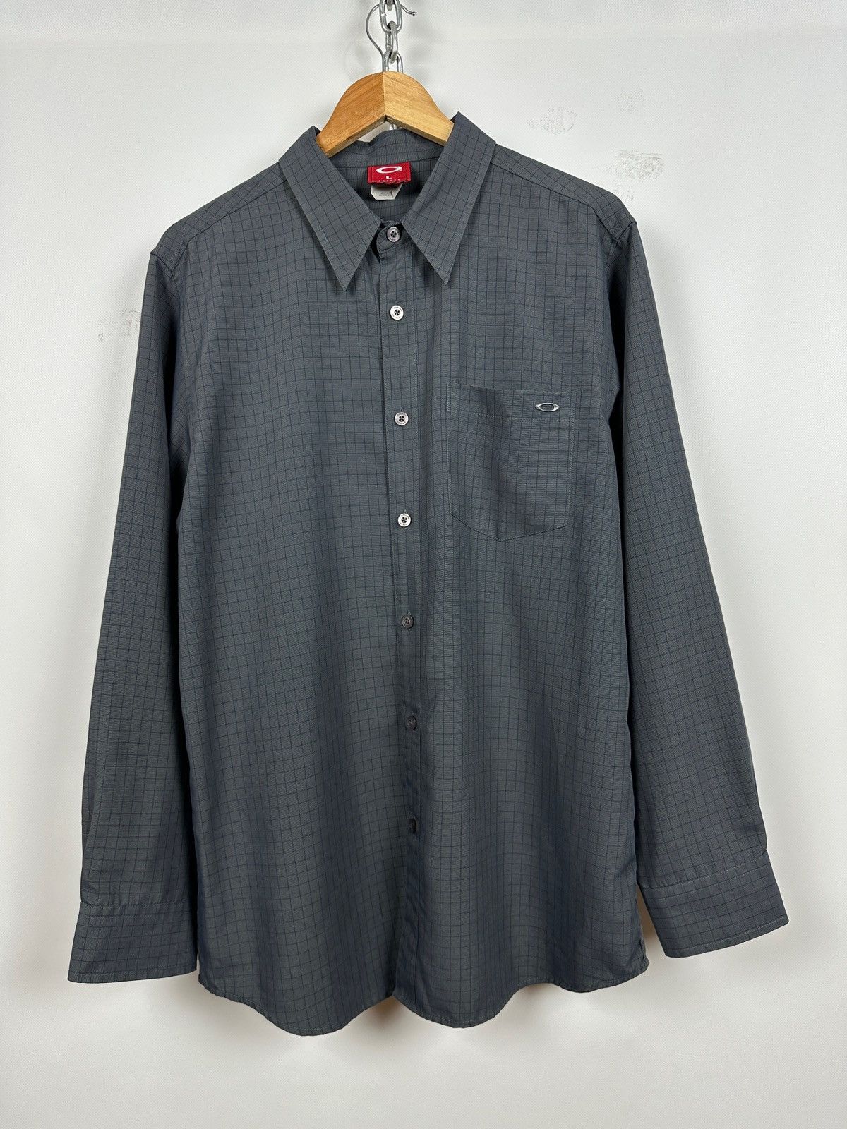 Oakley Vintage Oakley Software Metal Logo Long Sleeve Button Shirt Size US S / EU 44-46 / 1 - 2 Thumbnail