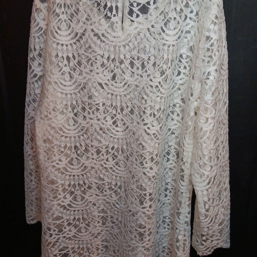 Other Altered State,womens off white Lace see thru top,S,nwot Size XS / US 0-2 / IT 36-38 - 7 Thumbnail