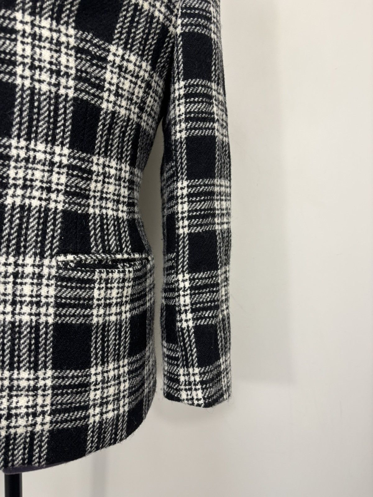 Harris Tweed Harris Tweed Women’s Plaid Check Gray Wool Blazer Skirt Set Size M / US 6-8 / IT 42-44 - 8 Thumbnail