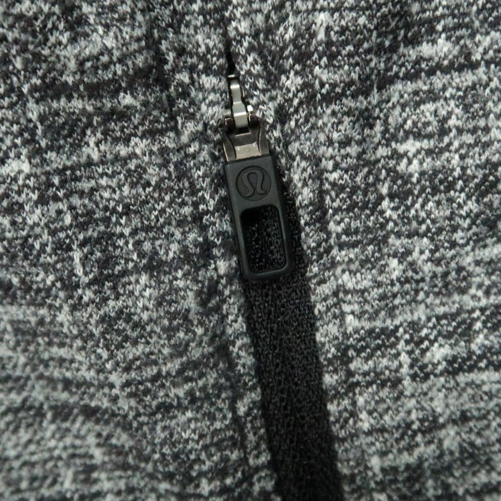 Lululemon Lululemon Hoodie Mens XL Gray Surge Warm Full Zip Athletic Performance Shirt Size US XL / EU 56 / 4 - 3 Thumbnail