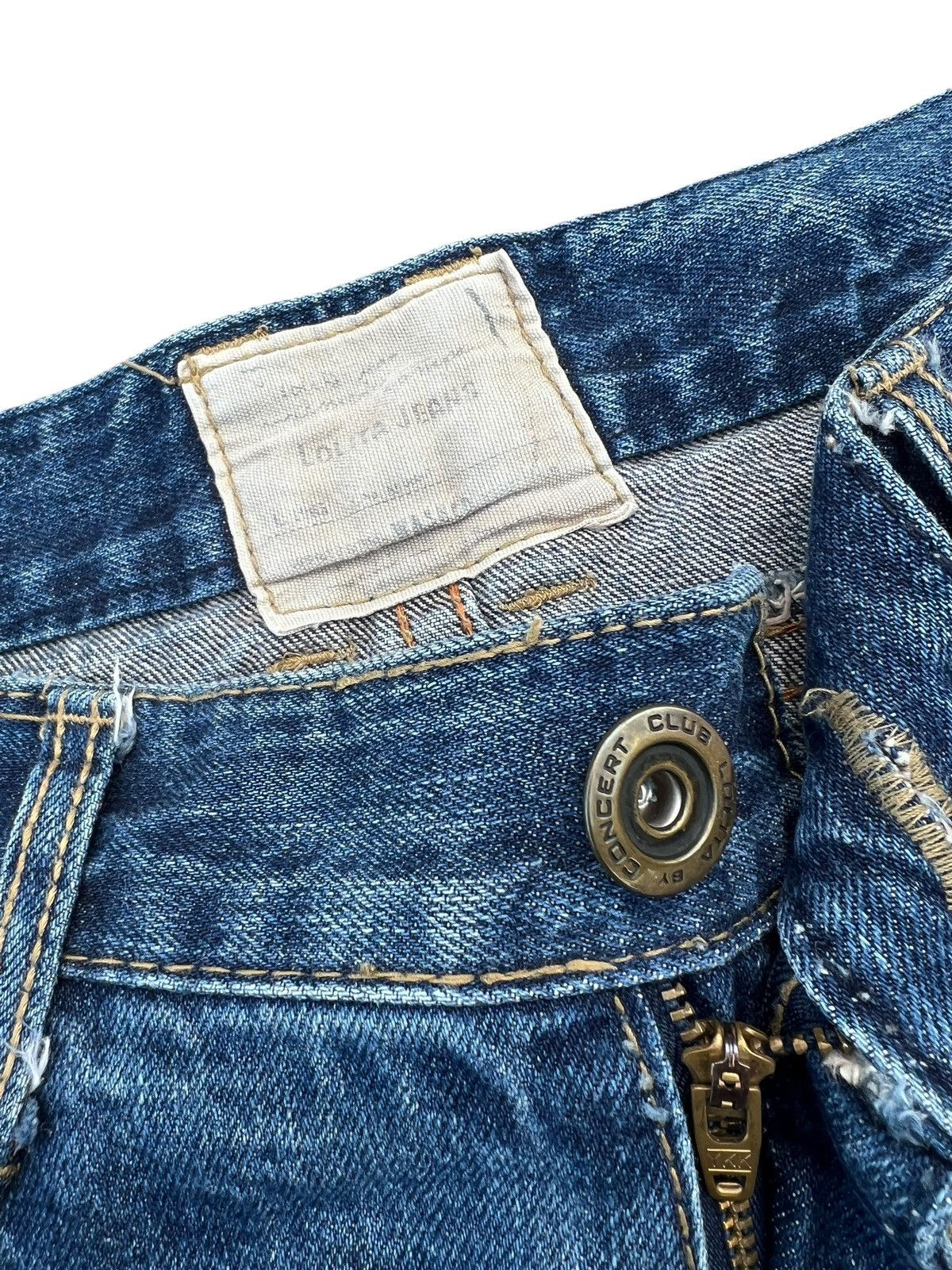 Japanese Brand RARE! Yoshitomo Nara Lolita Vintage Denim Jeans Size US 32 / EU 48 - 5 Thumbnail