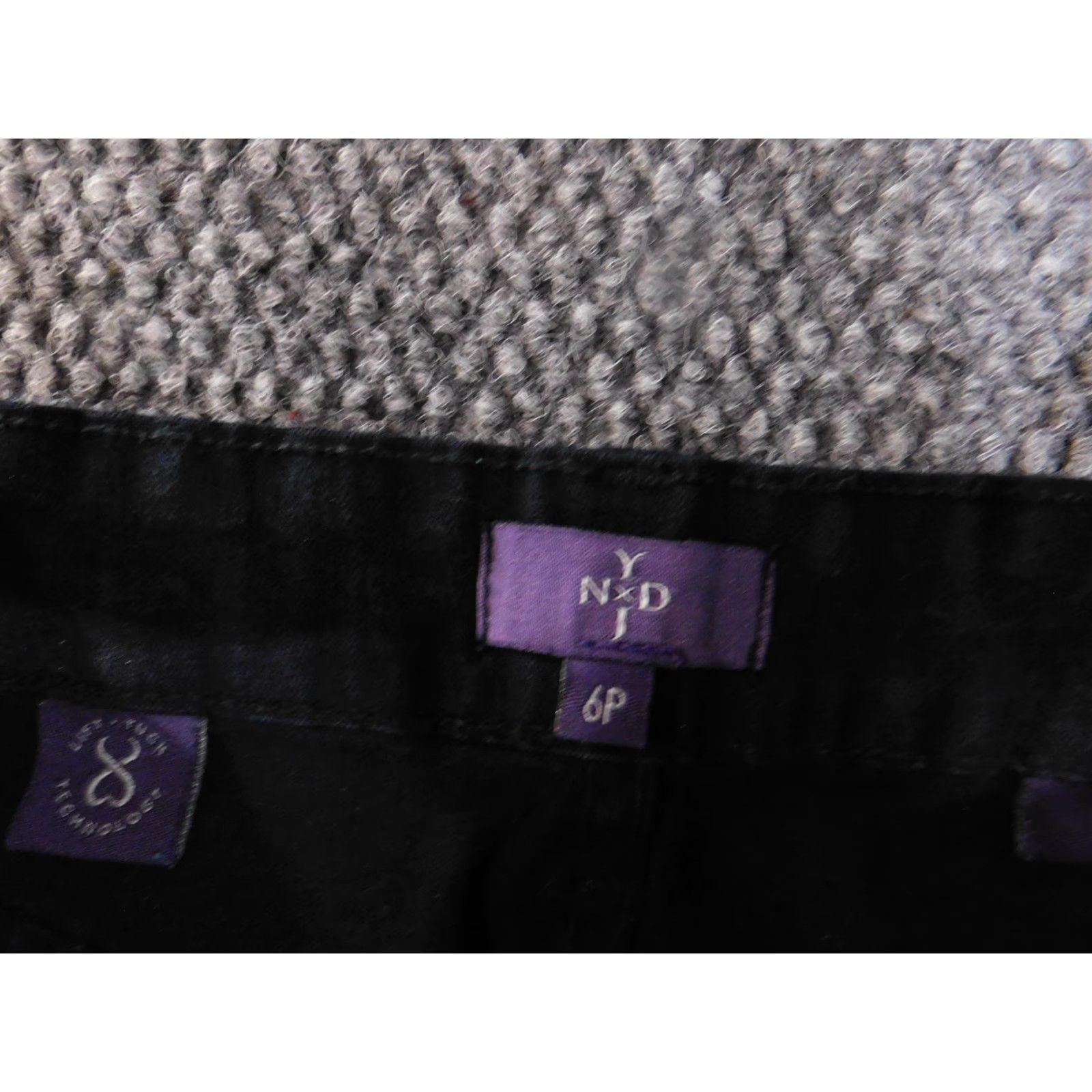 NYDJ NYDJ Pants Womens 6P Black Skinny Stretch Patterned Textured Made USA Jeans Size 28" / US 6 / IT 42 - 3 Thumbnail