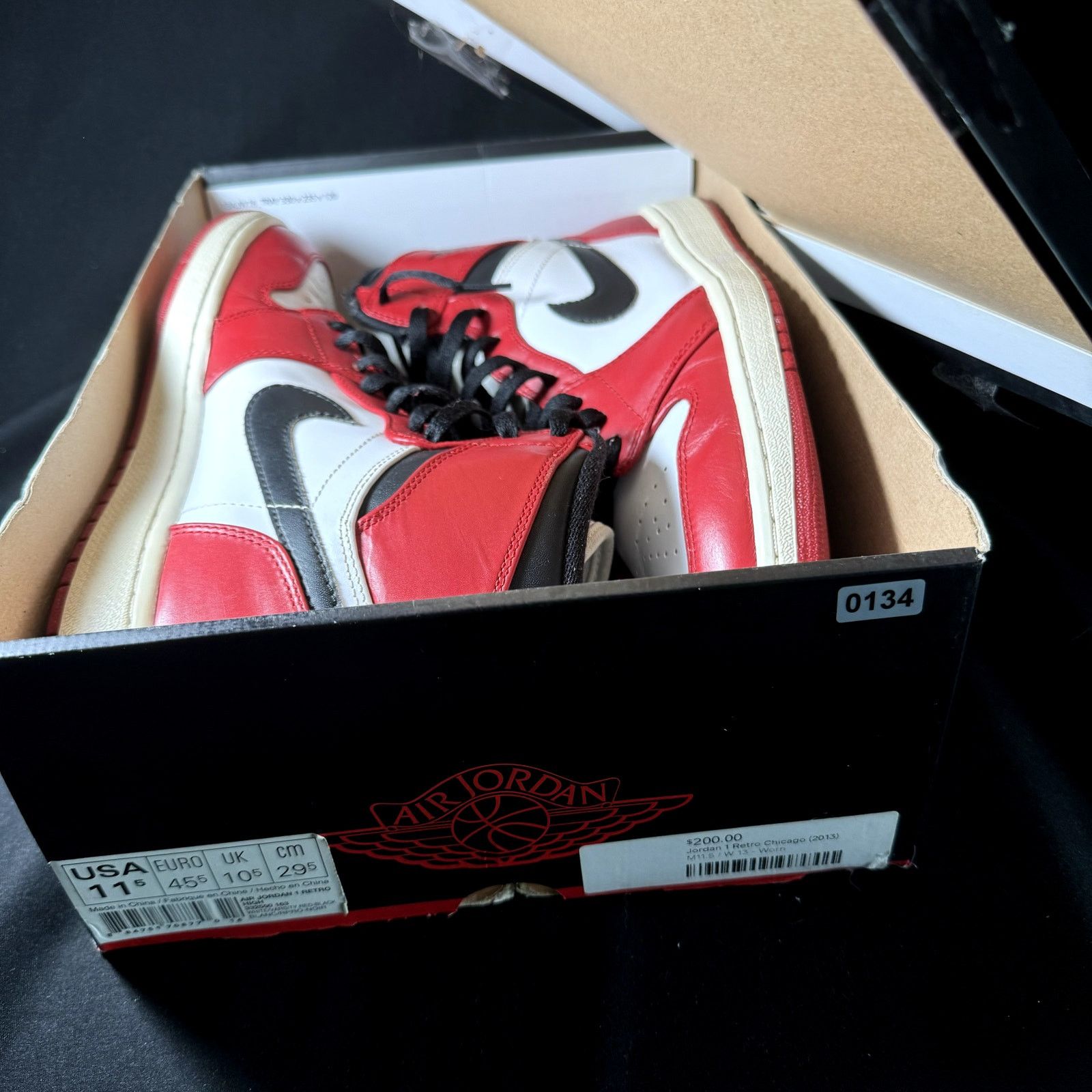Jordan Brand Nike Air Jordan 1 Retro High Chicago 2013 Men's Shoes Size US 11.5 / EU 44-45 - 9 Thumbnail