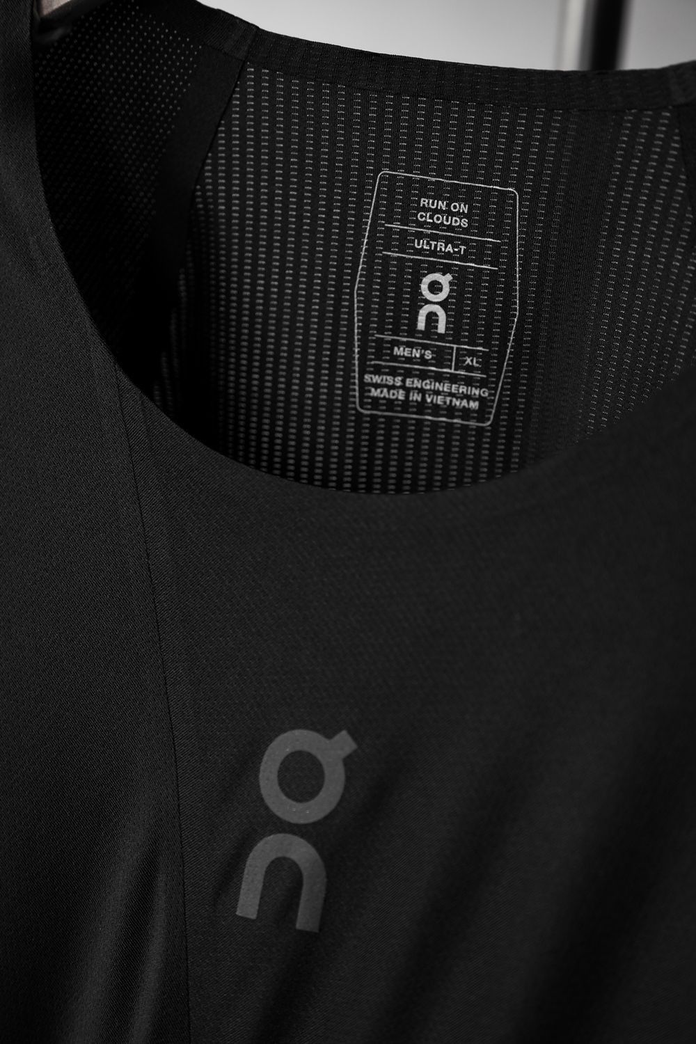 On On Running Ultra-T Lightweight Trail Running Tee Size US XL / EU 56 / 4 - 5 Thumbnail