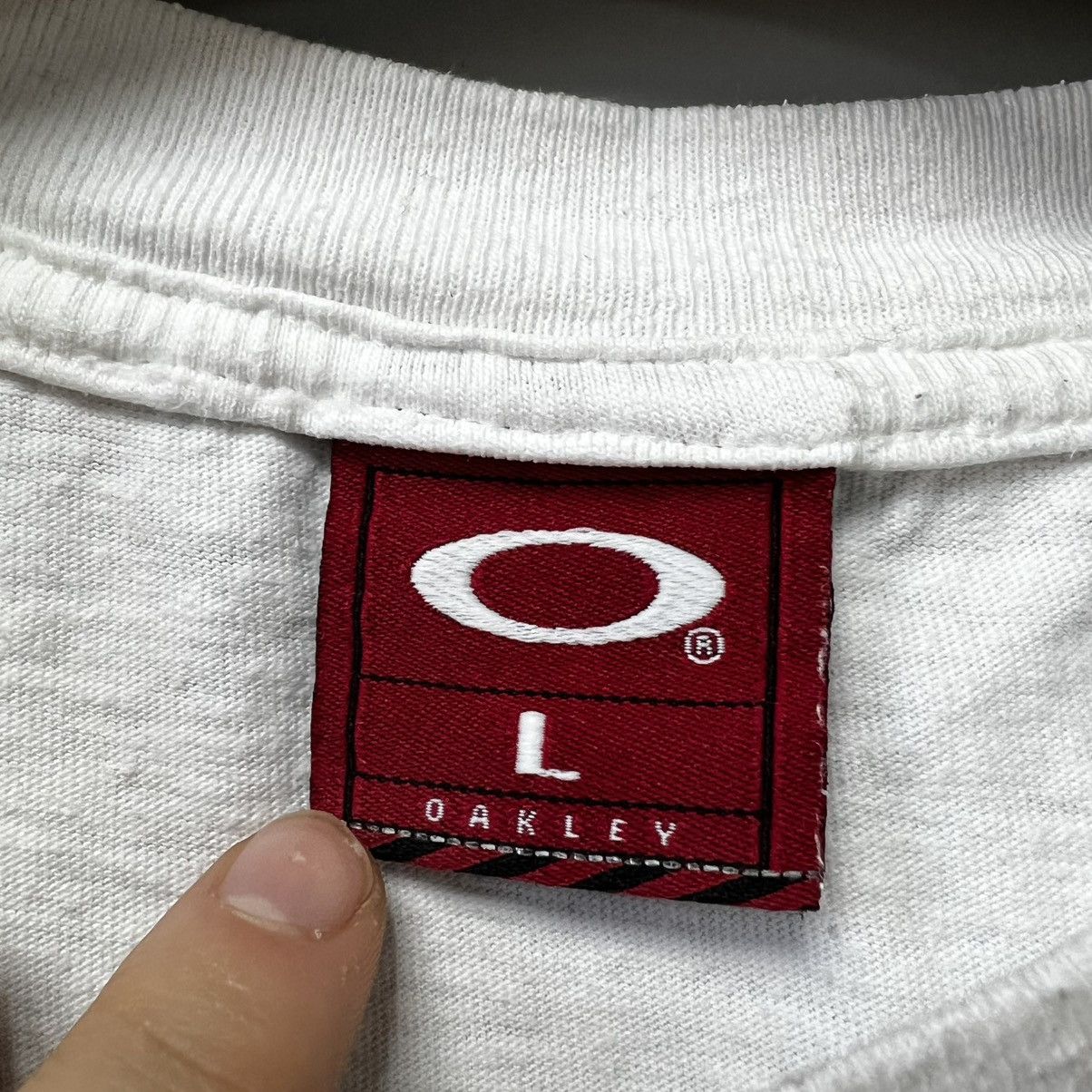 Oakley Vintage Oakley T-shirt 3D Logo tee men’s Size US L / EU 52-54 / 3 - 11 Thumbnail