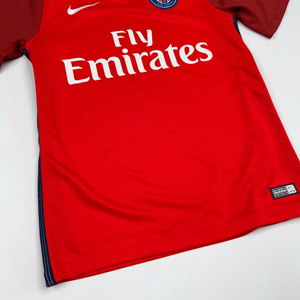 Nike Nike PSG 2016 Jersey Red Soccer Football Size US S / EU 44-46 / 1 - 9 Thumbnail