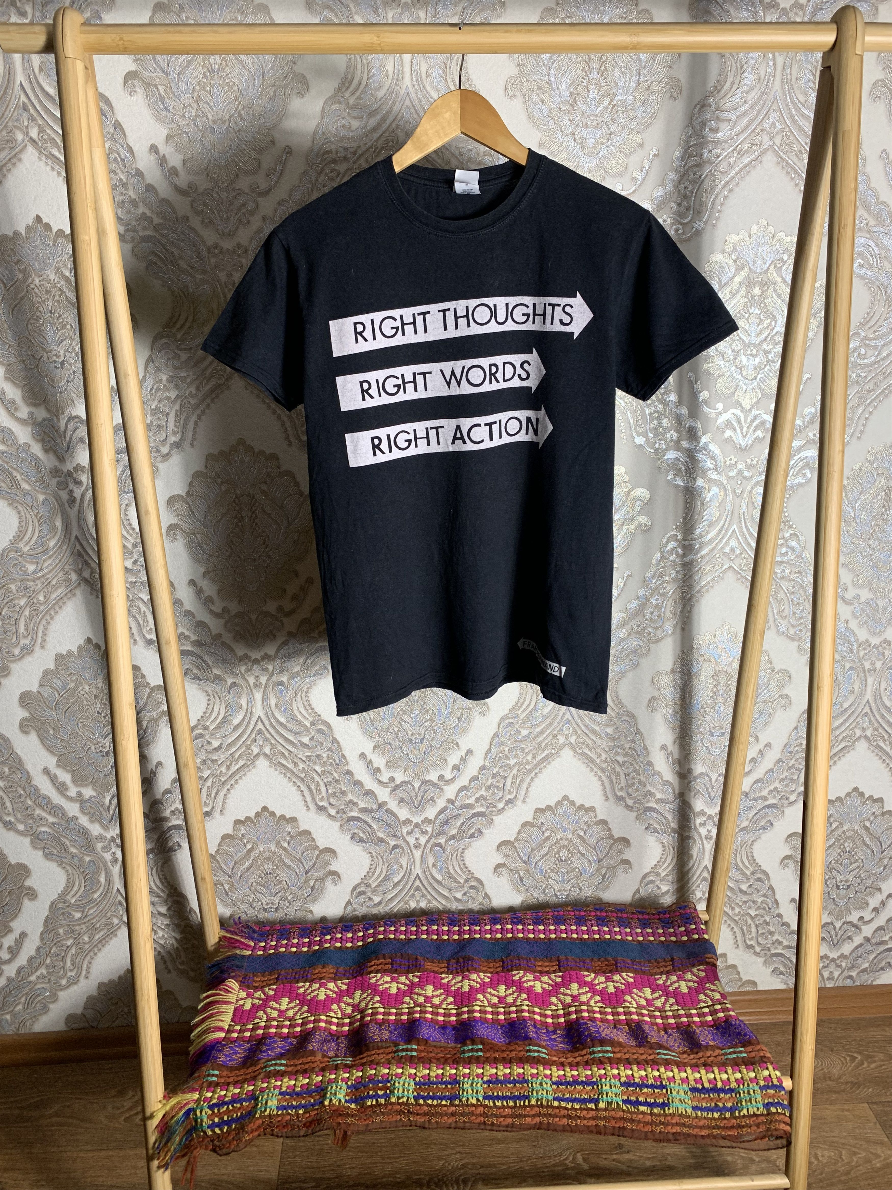 Band Tees VINTAGE FRANZ FERDINAND EUROPEAN TOUR ROCK T-SHIRT METAL Y2K Size US M / EU 48-50 / 2 - 1 Thumbnail