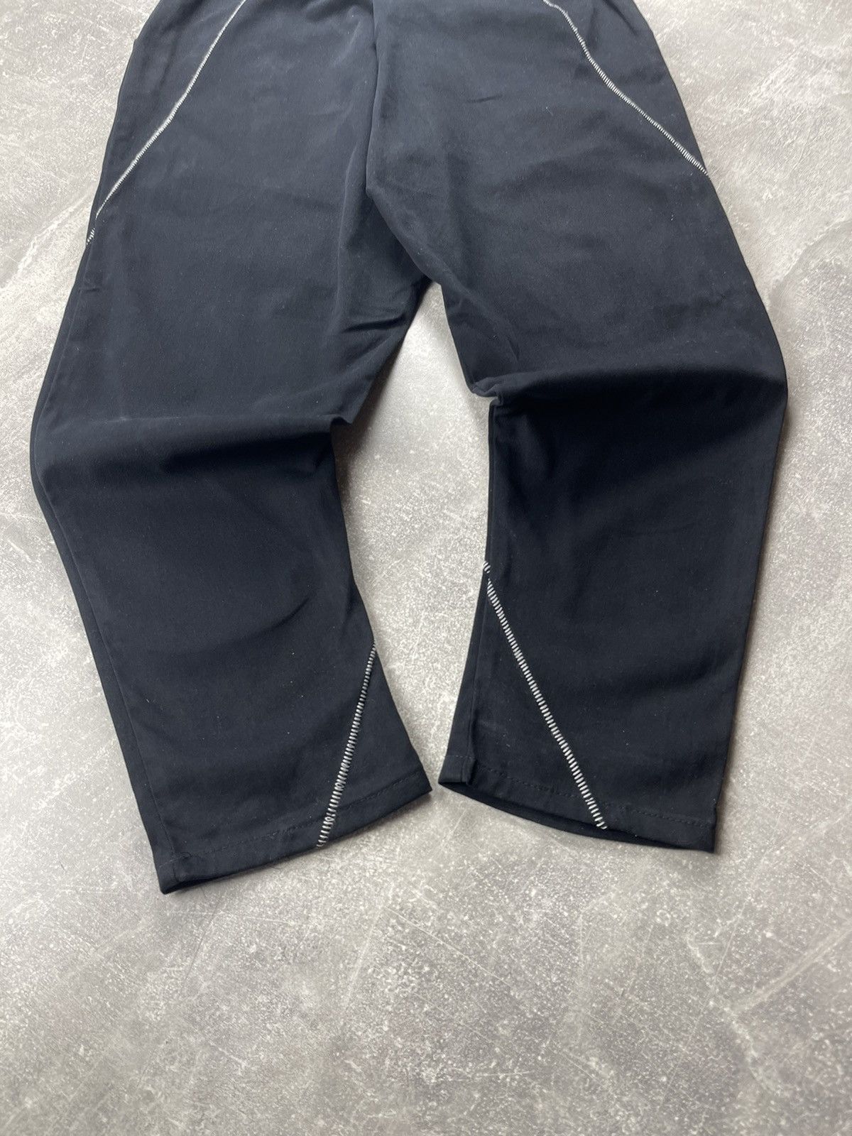 Other Avant Garde Black Technical Jogger Pants Drawstring Cropped Size US 32 / EU 48 - 7 Thumbnail
