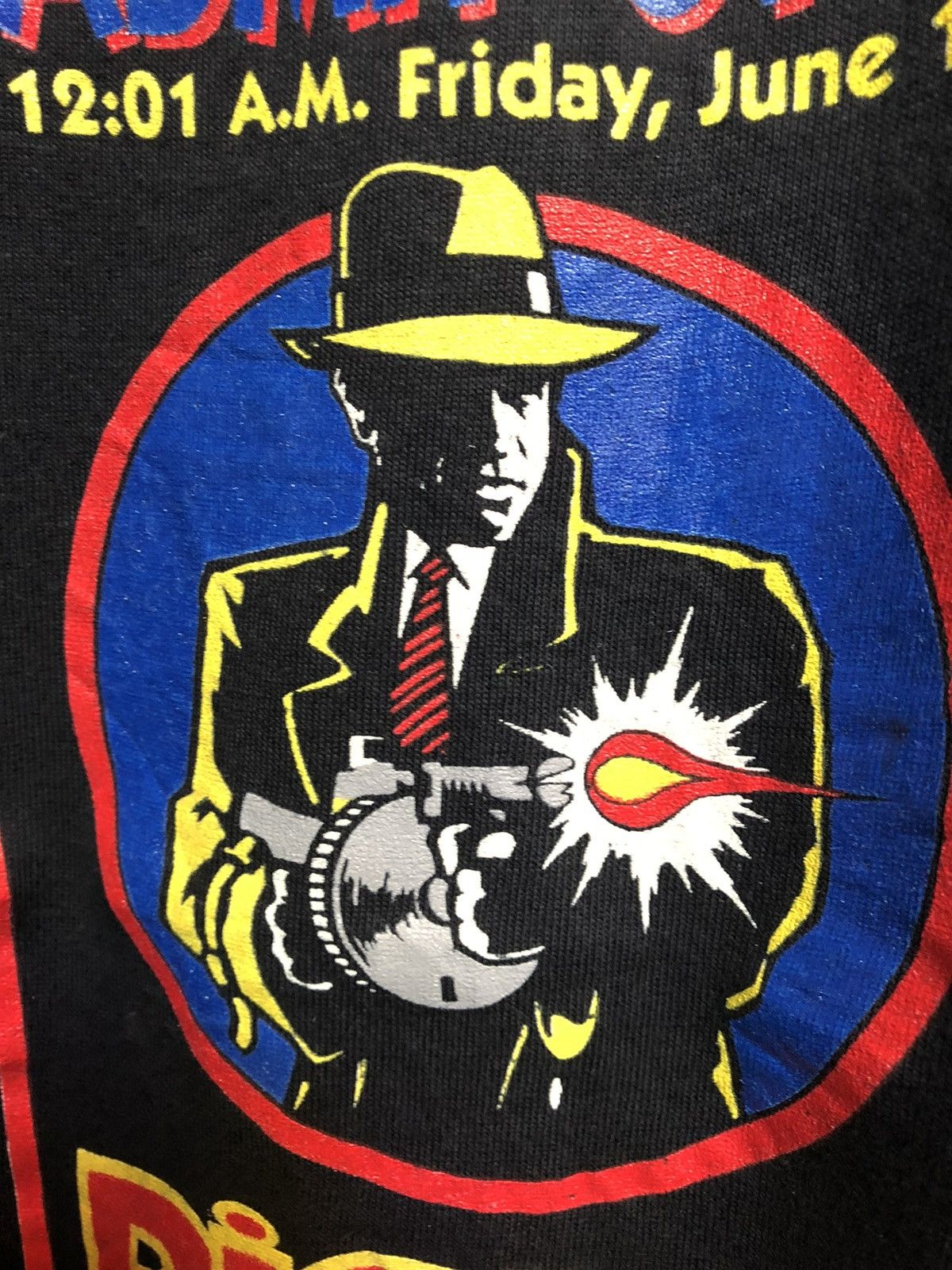 Vintage Vintage 90’s Dick Tracy Promo Shirt Size US L / EU 52-54 / 3 - 3 Thumbnail