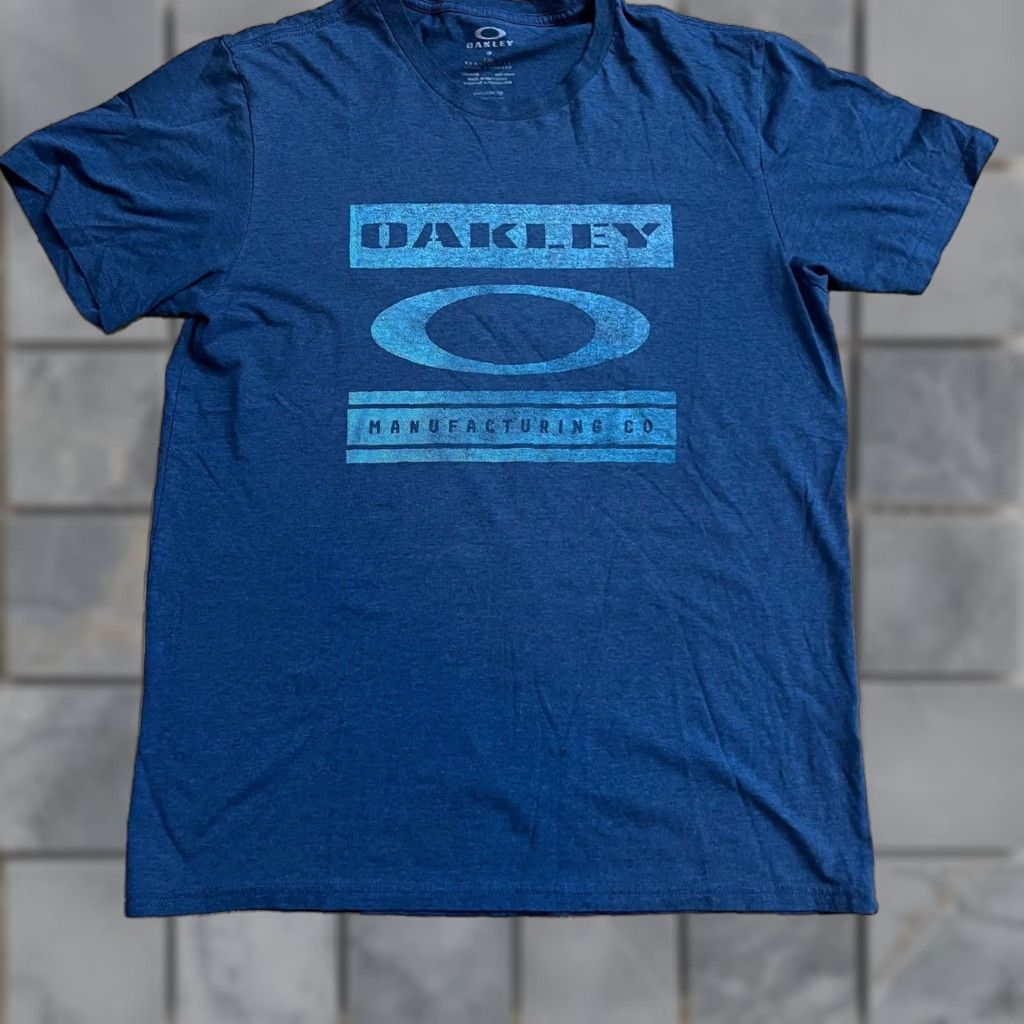 Oakley Oakley Shirt Mens Large Graphic Blue Tshirt Size US L / EU 52-54 / 3 - 1 Thumbnail