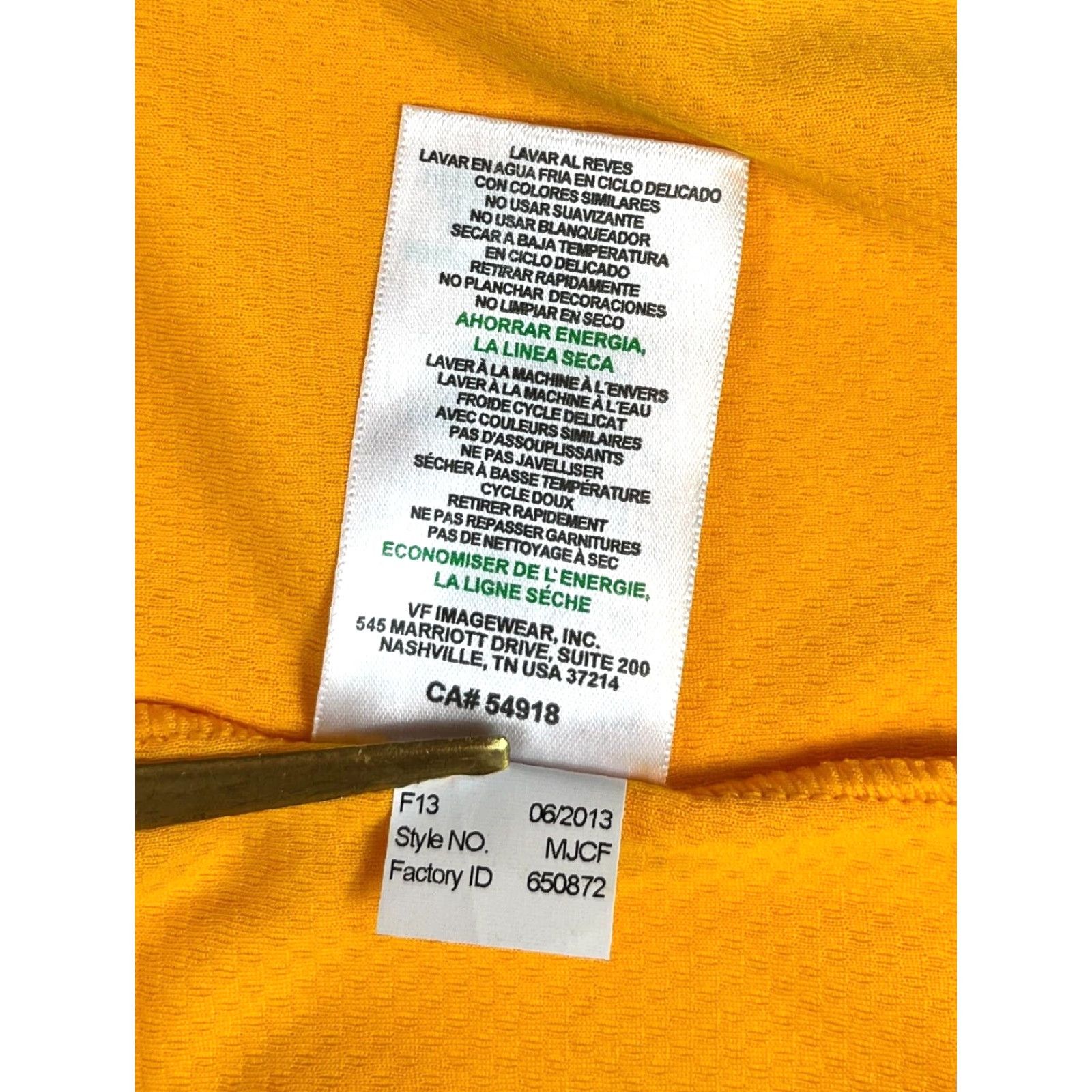 NBA Majestic Kobe Bryant Los Angeles Lakers #24 T-Shirt XL Yellow Men Sports Created 2013 80s-90s Theme Girls Mens Size US XL / EU 56 / 4 - 7 Thumbnail