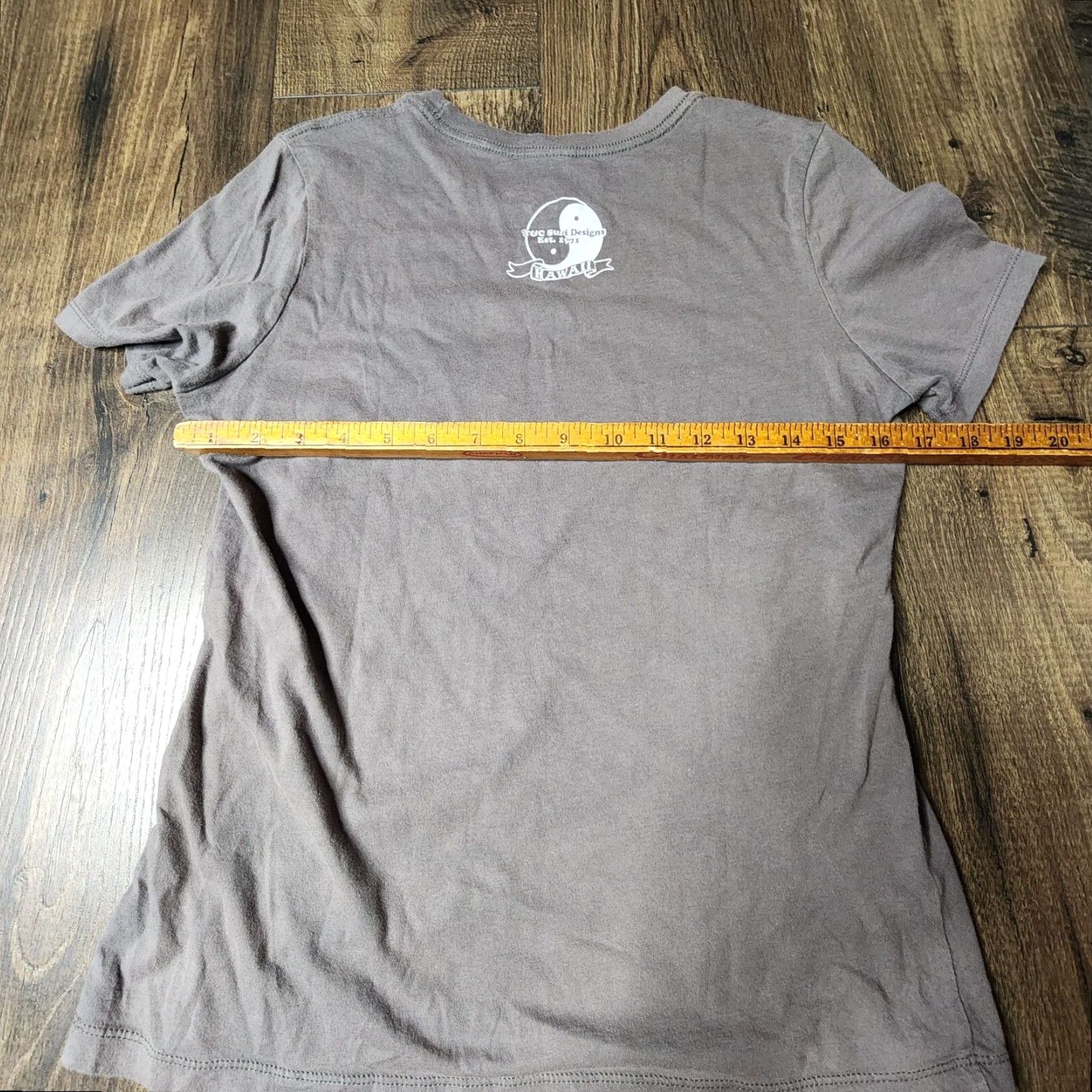 Vintage T&C Surf Designs Hawaii Stay Stoke Double Sided Gray Short Sleeve T-Shirt Womens Small Size S / US 4 / IT 40 - 3 Thumbnail