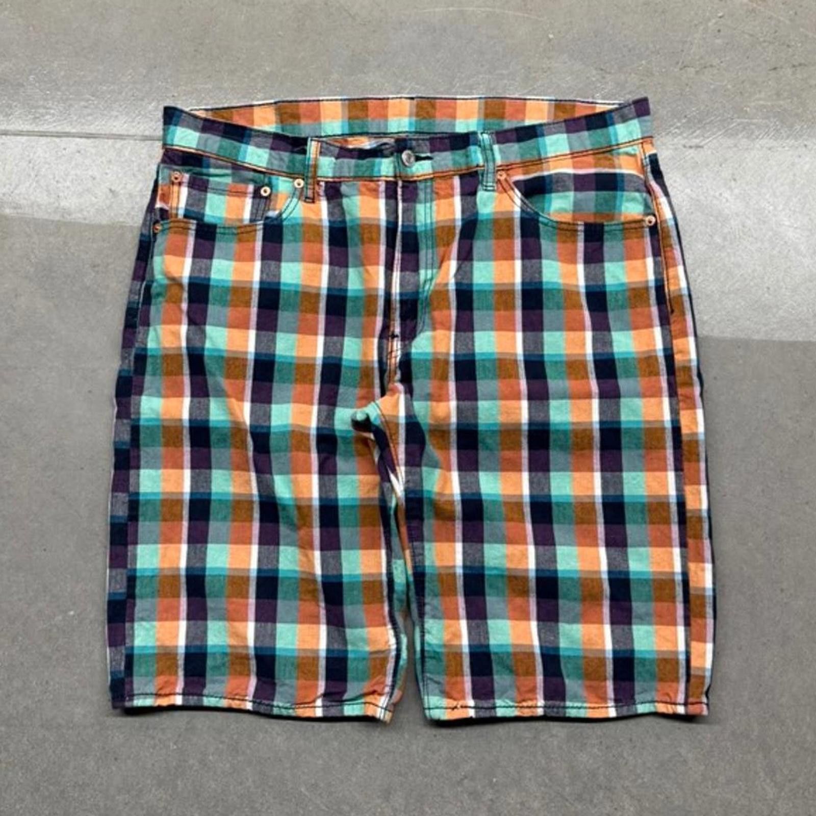 Levi's Y2K Levis 504 Plaid Multicolor Shorts Size US 38 / EU 54 - 1 Thumbnail