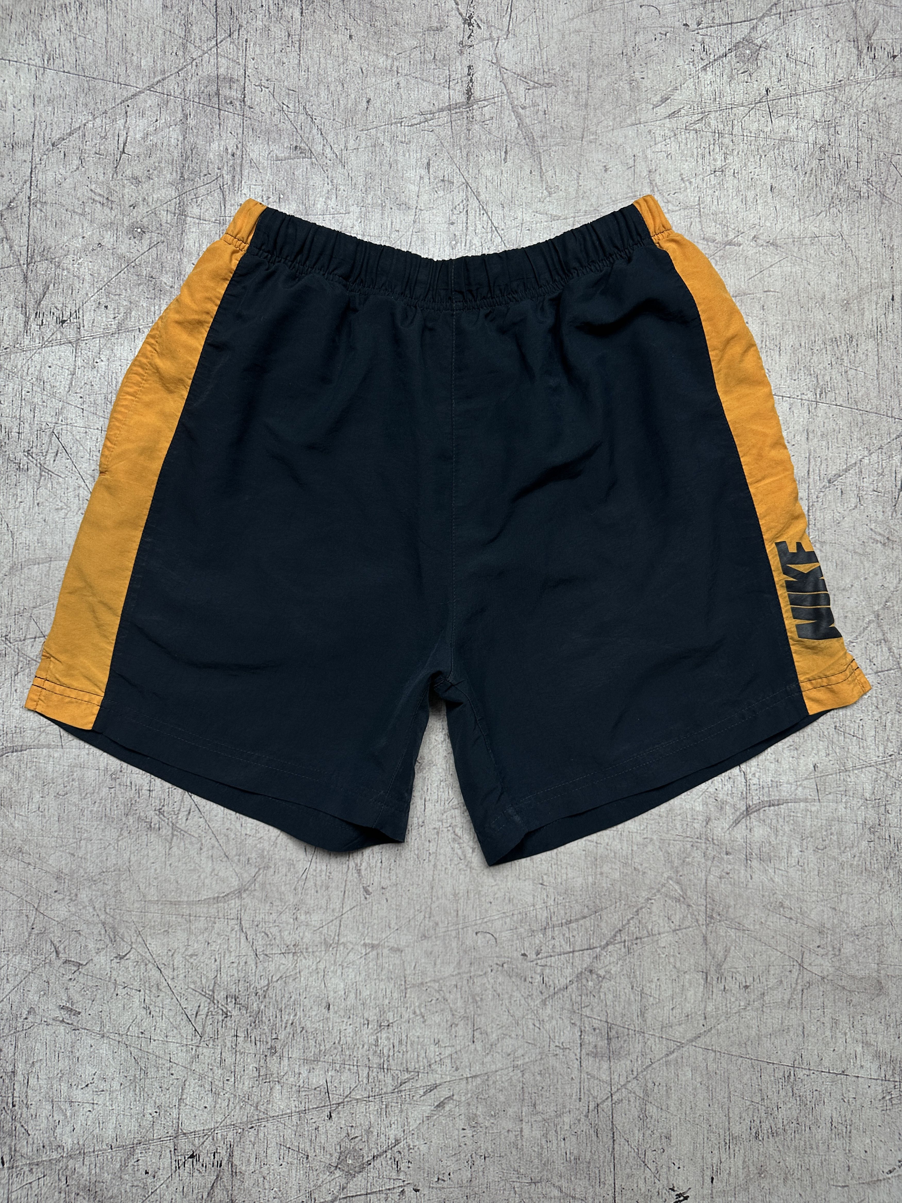 Nike Nike Vintage Mens Nylon Swimming Shorts Size US 32 / EU 48 - 1 Thumbnail