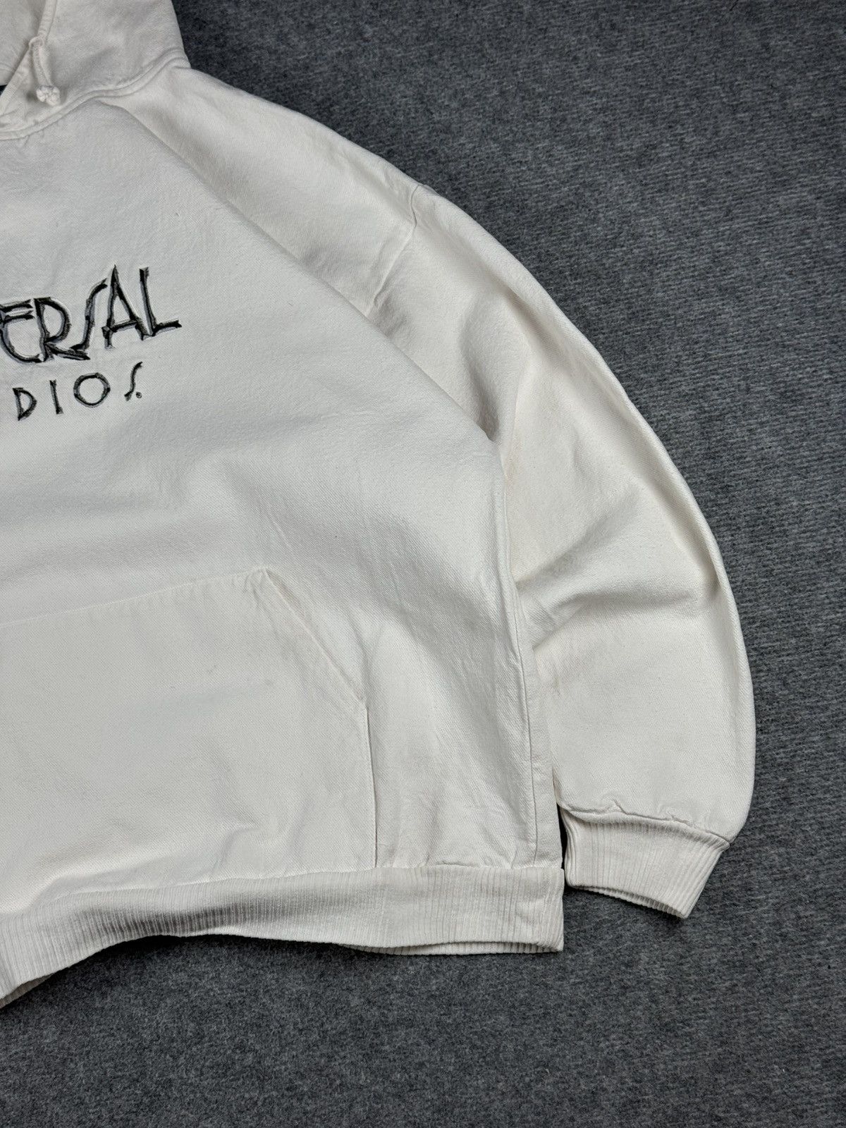 Universal Studios × Vintage Vintage 80's Unviersal Studios Hooded sweatshirt embroidered Size US L / EU 52-54 / 3 - 2 Thumbnail