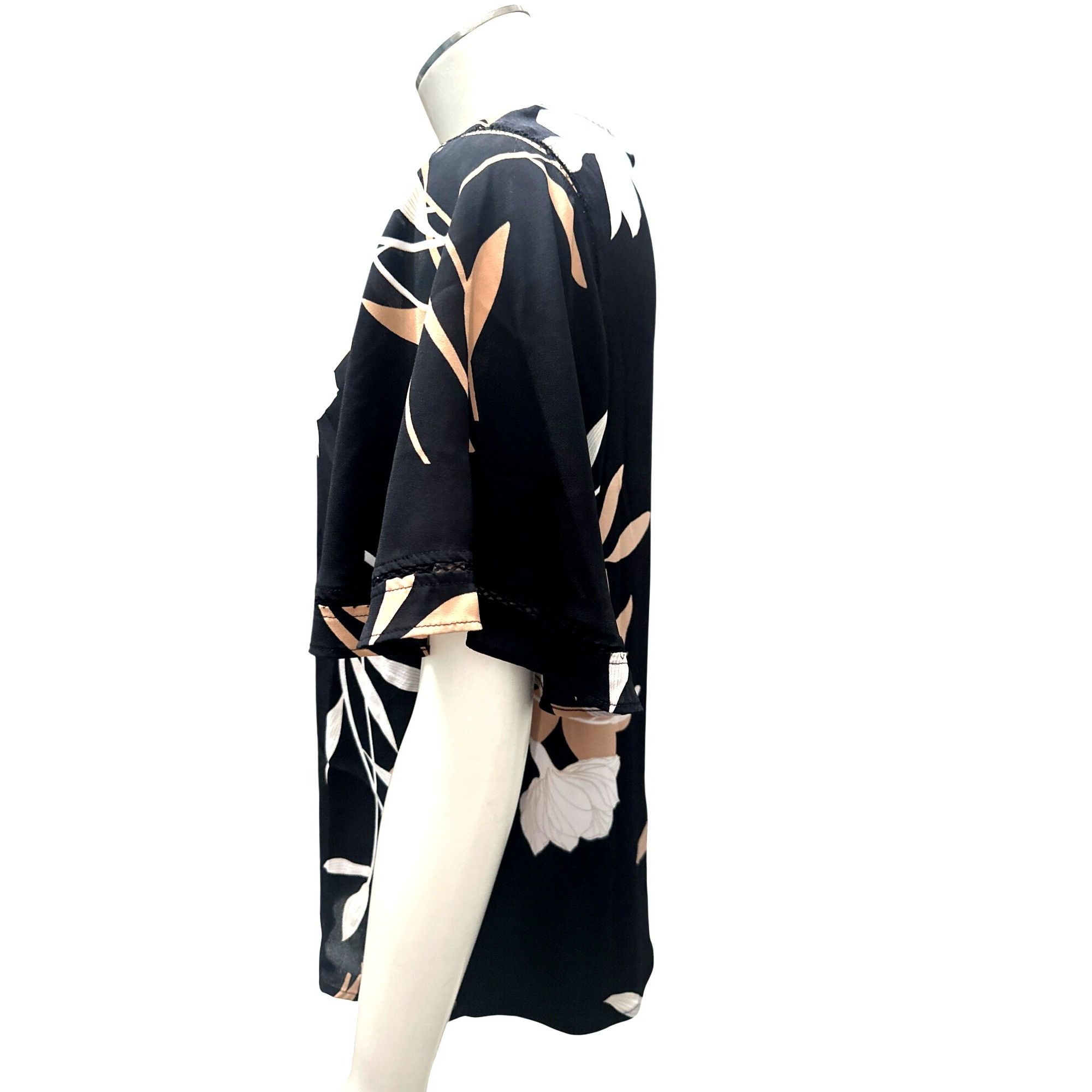 Ann Taylor Ann Taylor SP Black Floral Blouse Flutter Sleeves Lightweigh Size S / US 4 / IT 40 - 4 Thumbnail