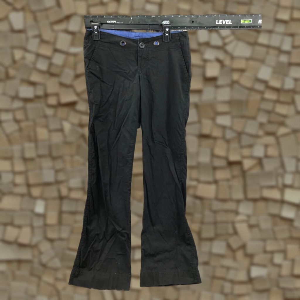 Vintage Union Bay Bootcut Pants Size 5 Womens Dark Wash Black Chino Regular Inseam 32"} Size 27" / US 4 / IT 40 - 1 Thumbnail