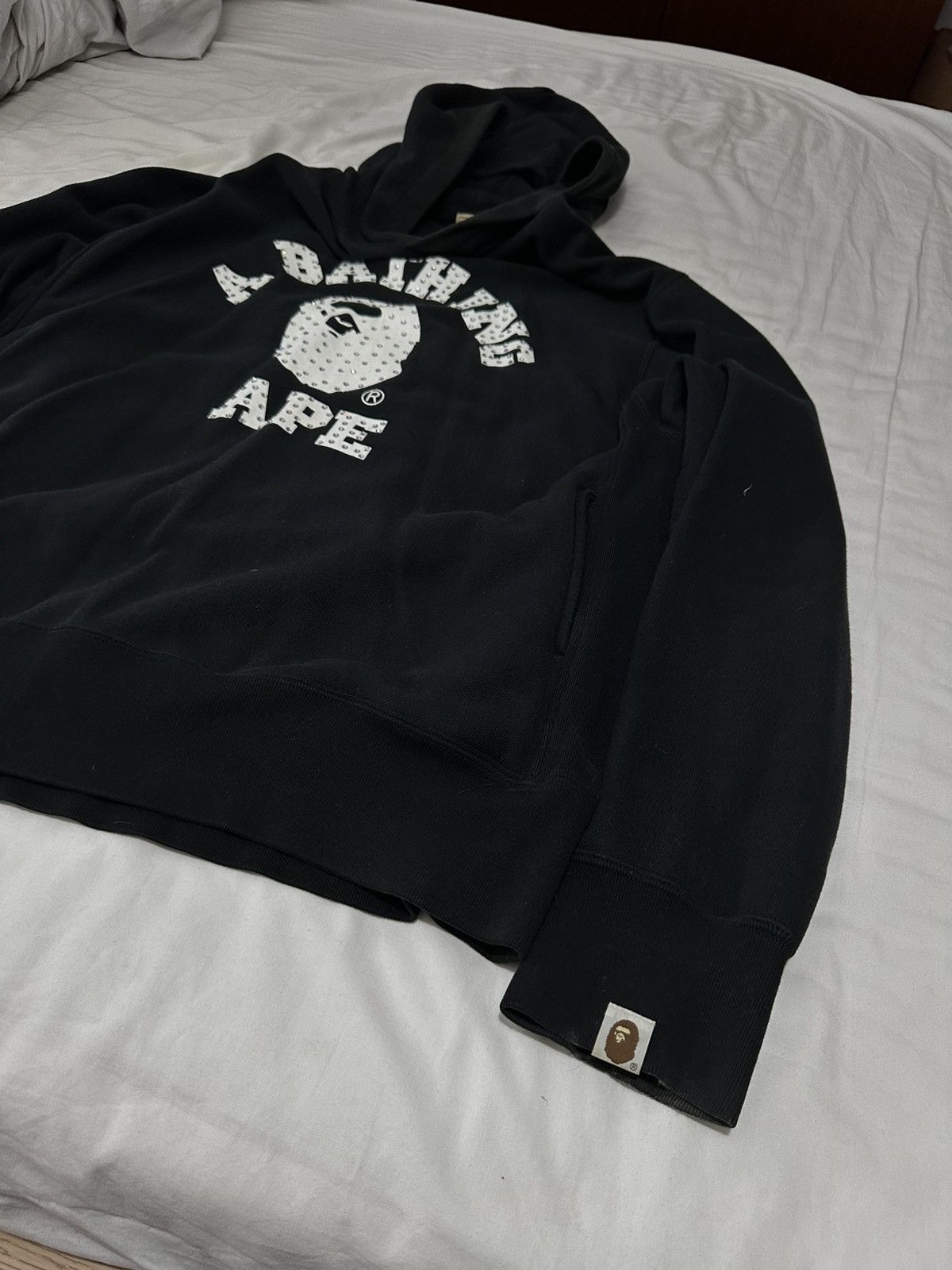 Bape × Swarovski Bape x Swarowski logo hoodie Size US M / EU 48-50 / 2 - 4 Thumbnail