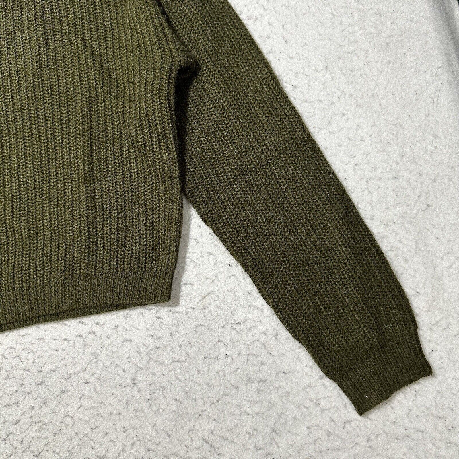 Other Pretty Little Thing Small / Medium Green Cropped Sweater Size M / US 6-8 / IT 42-44 - 6 Thumbnail
