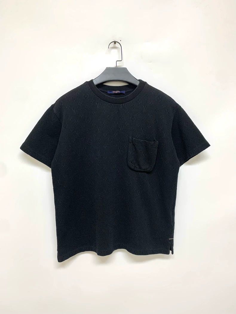 Louis Vuitton Louis Vuitton Black full print short sleeve T-shirt Size US M / EU 48-50 / 2 - 1 Thumbnail