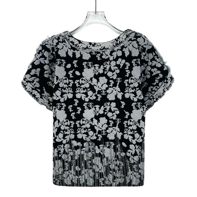 Chanel Chanel Color-blocked logo floral full-printed round-neck sh Size XS / US 0-2 / IT 36-38 - 2 Thumbnail