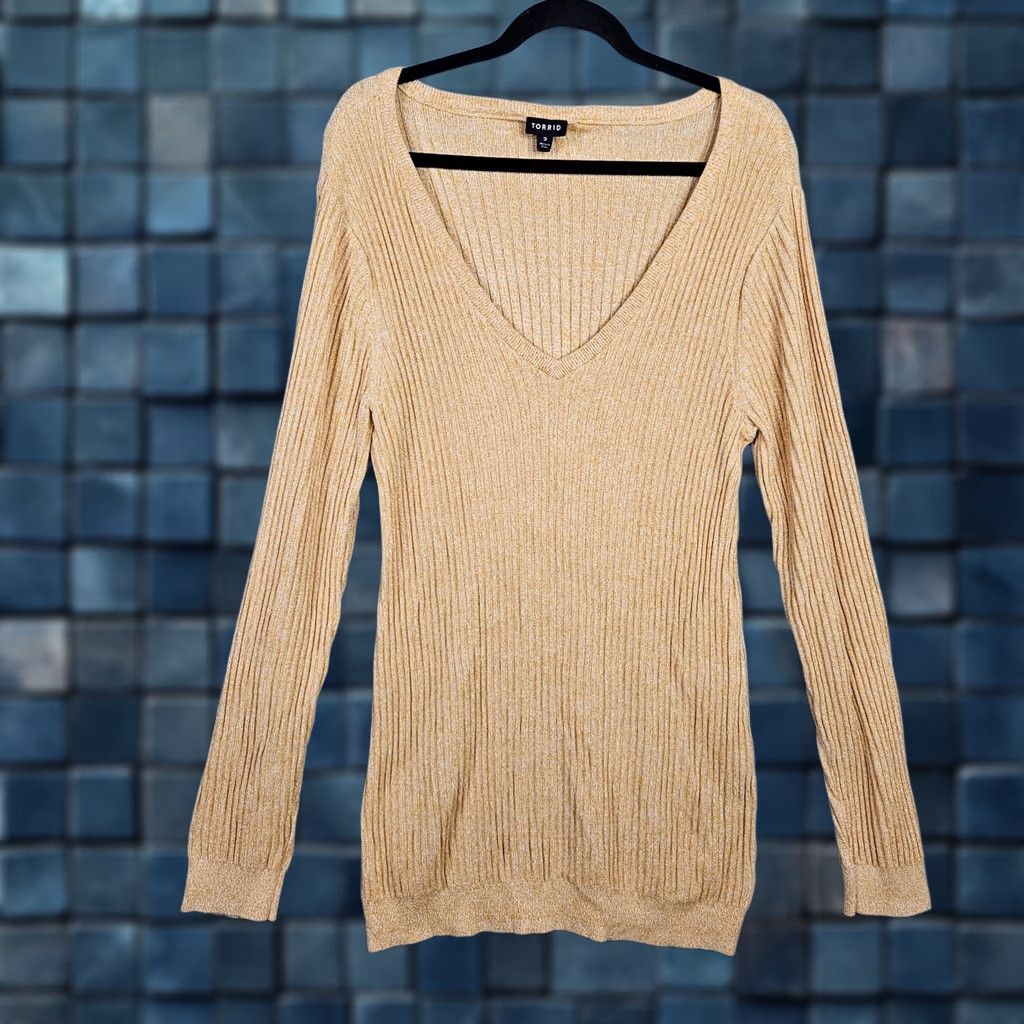Torrid Torrid Women's Sweater Size 3 Cardigan V-Neck Long Sleeve Yellow Knit Cotton 40% Rayon Regular All Seasons Modern Size XS / US 0-2 / IT 36-38 - 1 Thumbnail